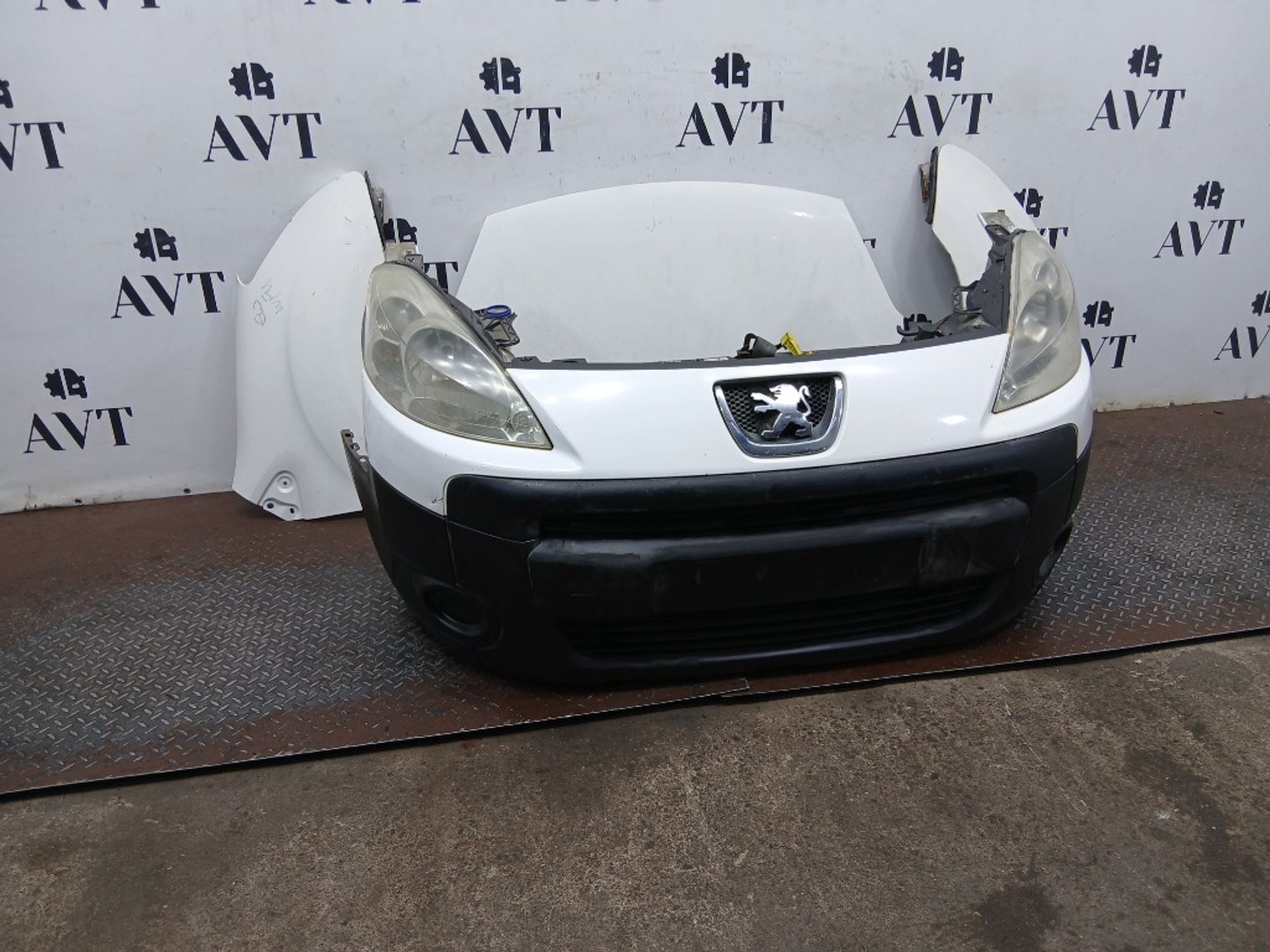 Ноускат (Nose Cut) Peugeot Partner 7401PT, 90000 рублей, Москва