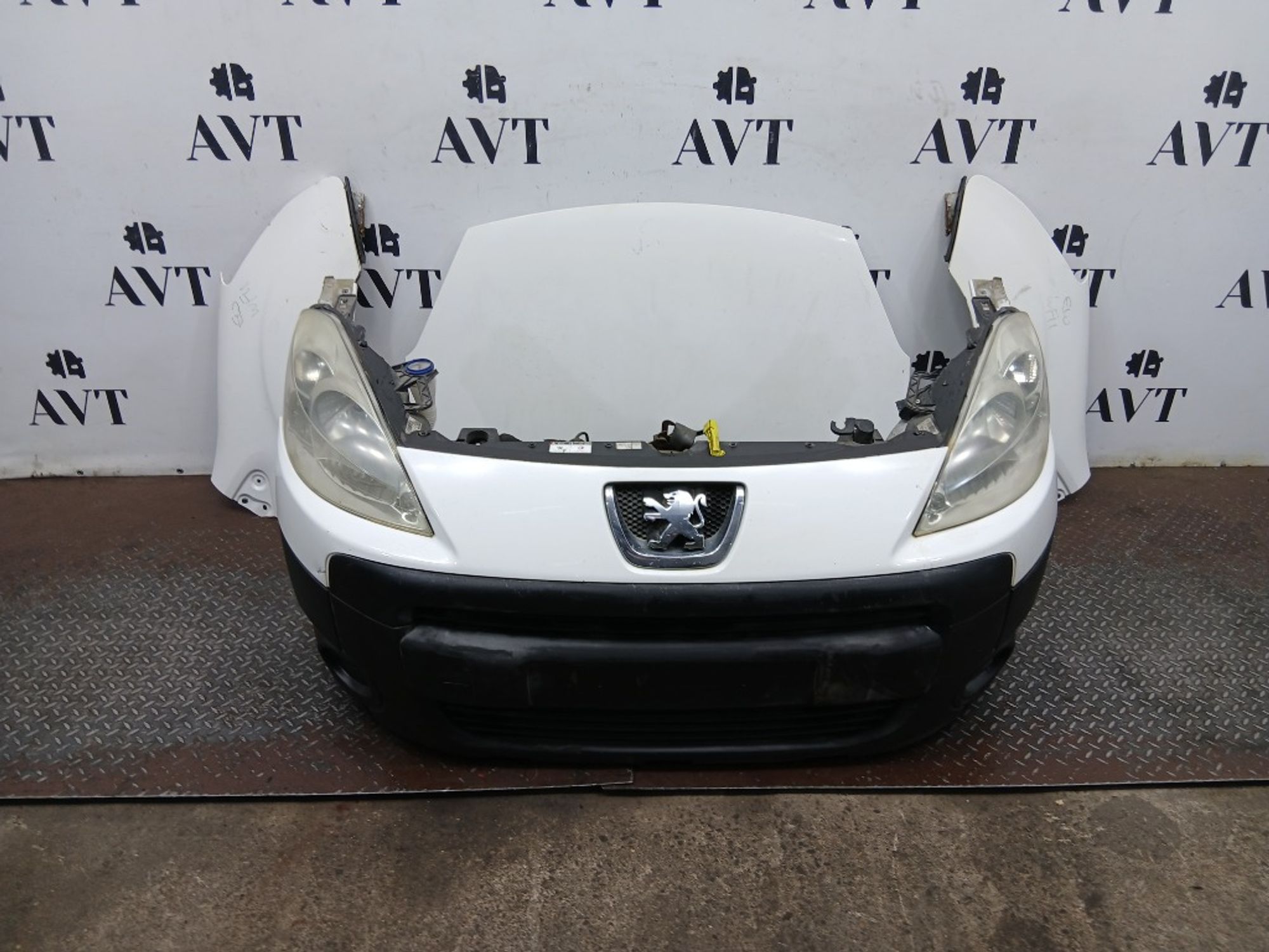 Ноускат (Nose Cut) Peugeot Partner 7401PT, 90000 рублей, Москва