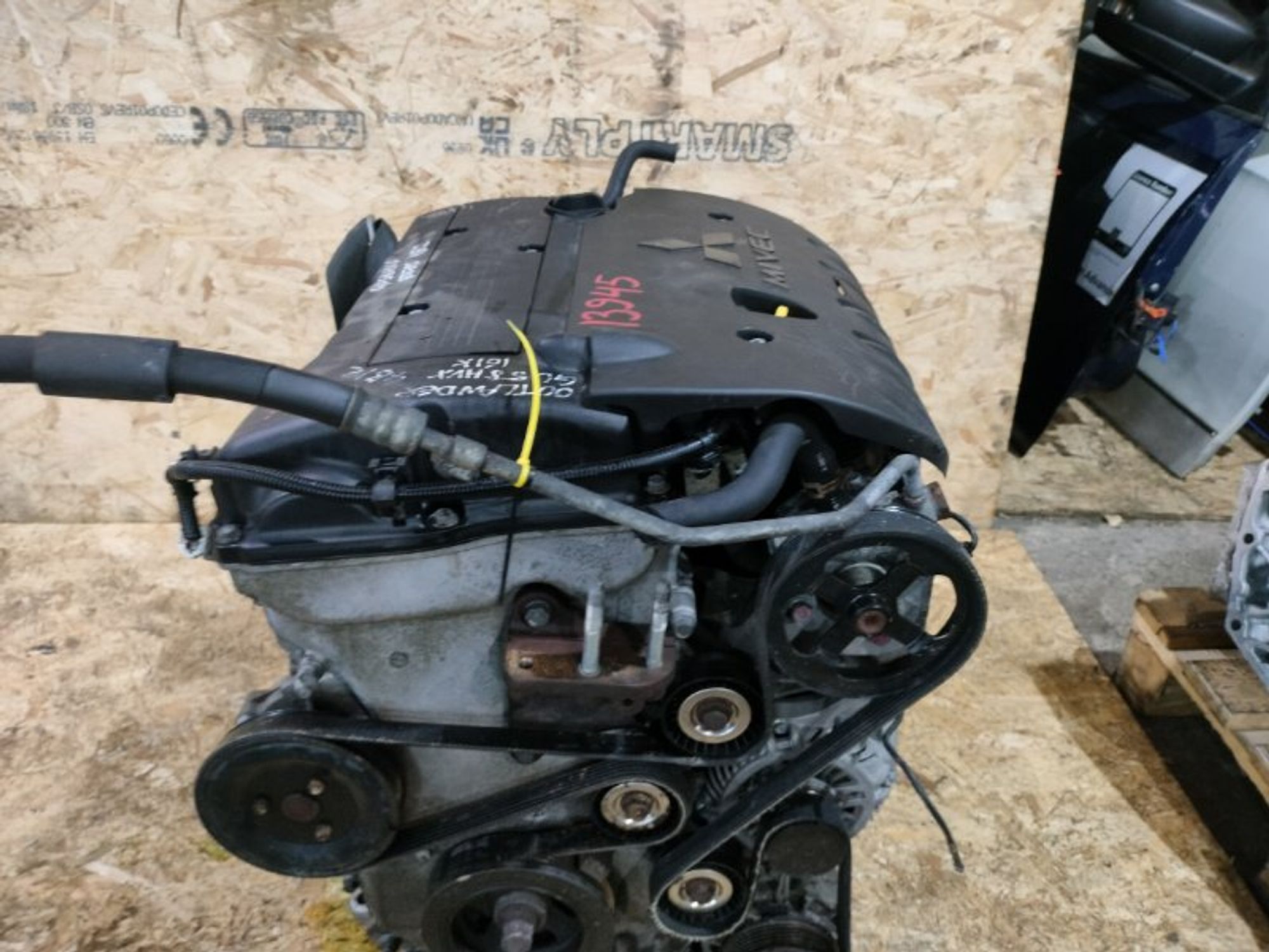 https://ycs.partsauto.market/partsauto-images/thmbs/84e14ca707935ccb1ed00cae054931e6/8ac43beba543d386f22fec91cca4b2fd/6b6d5ab3495f901b2809c7475a675299.jpg