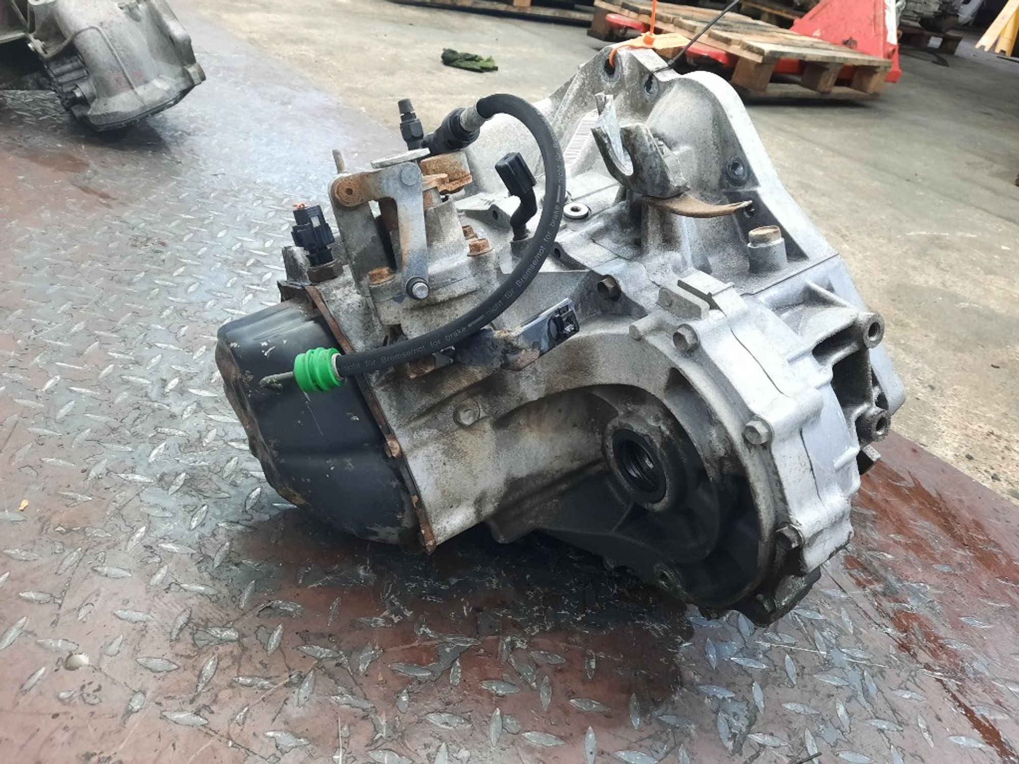 МКПП Suzuki SX4 M16A 79JO, 10000 рублей, Москва