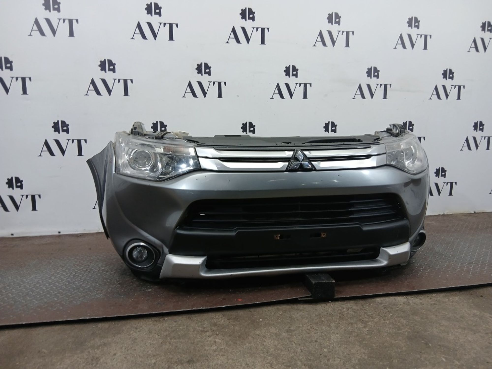 Ноускат (Nose Cut) Mitsubishi Outlander 3 6400G280, 175000 рублей, Москва