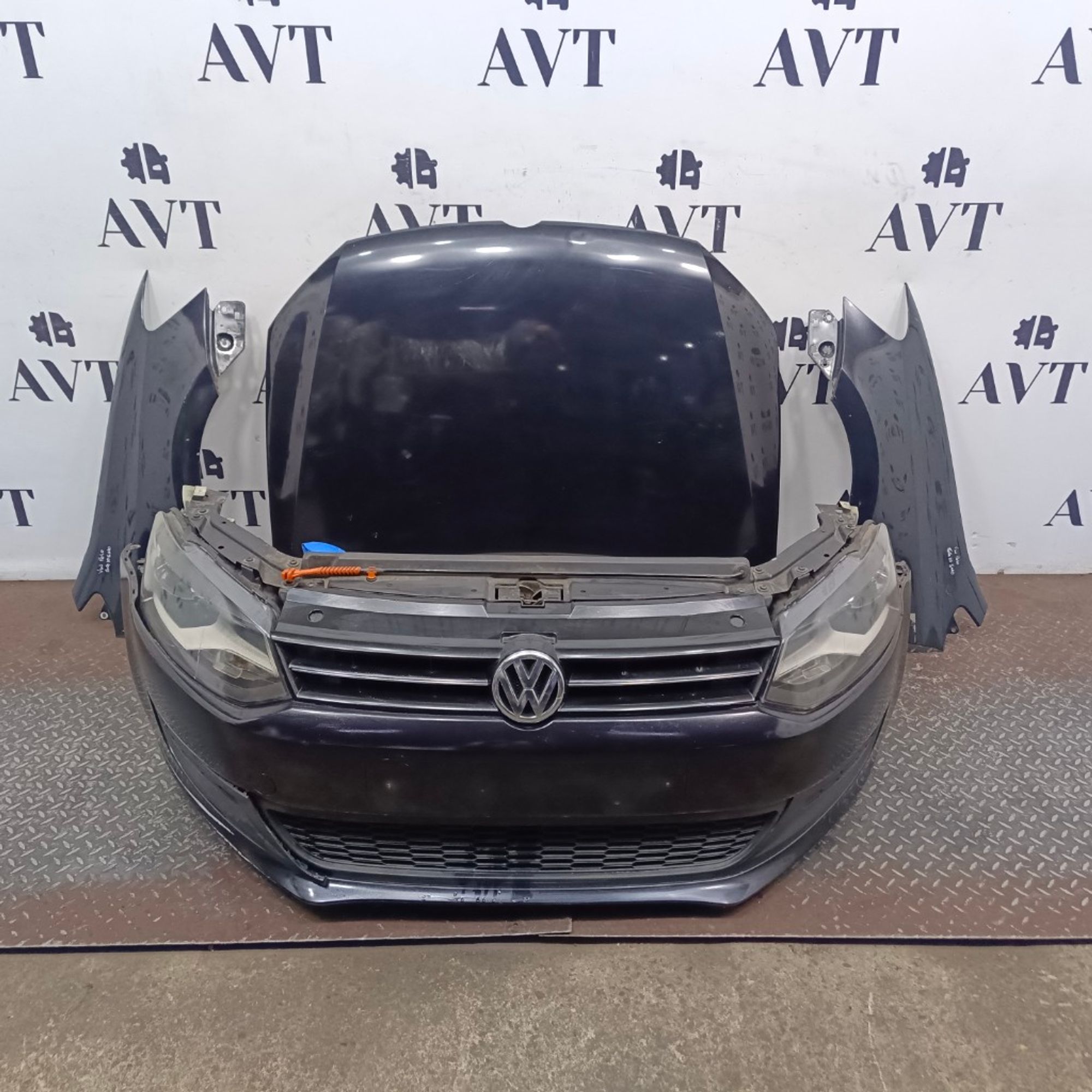 Ноускат (Nose Cut) Volkswagen Polo 5C6807217C, 90000 рублей, Москва