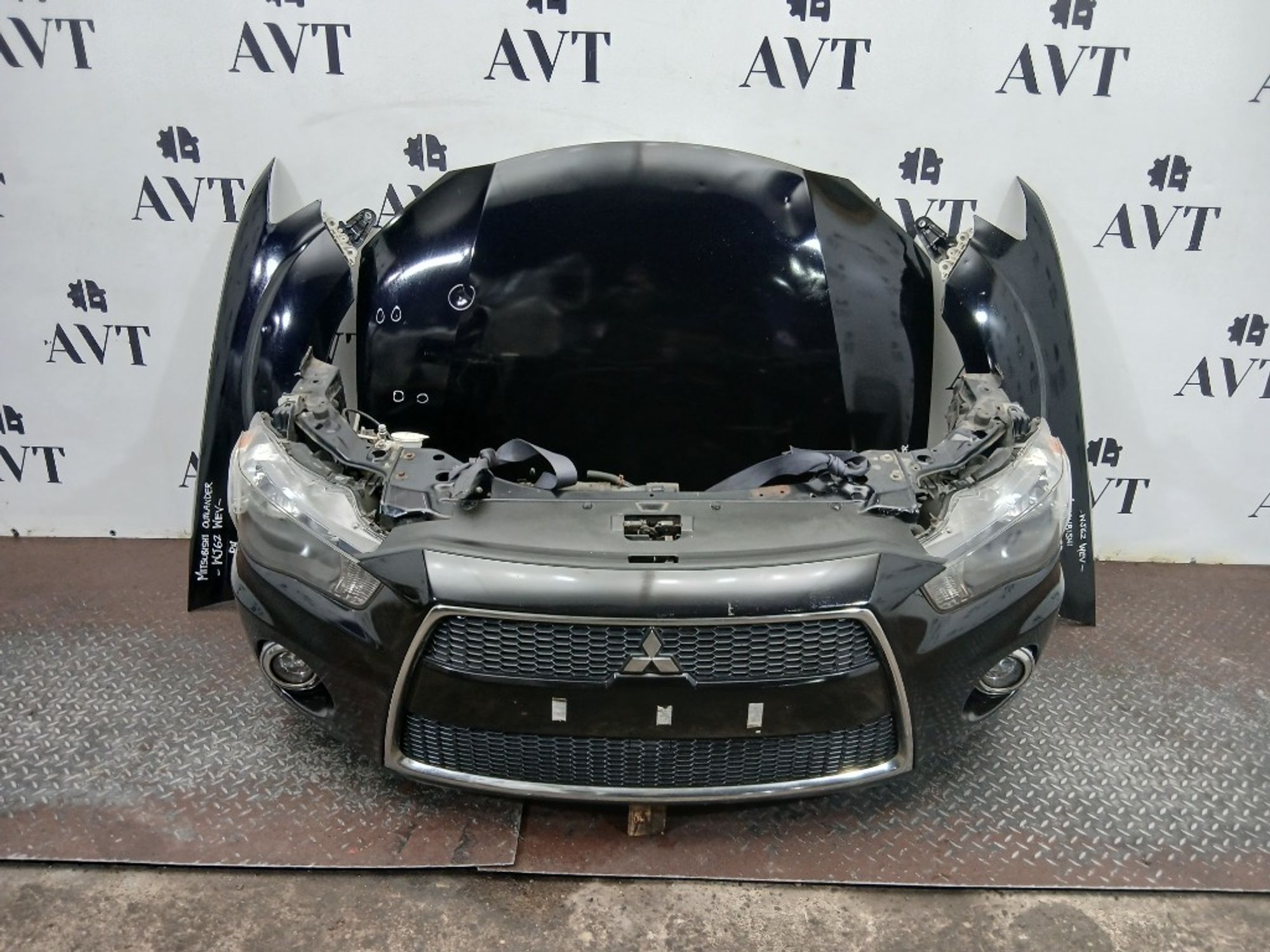 Ноускат (Nose Cut) Mitsubishi Outlander 6400D558ZZ, 145000 рублей, Москва