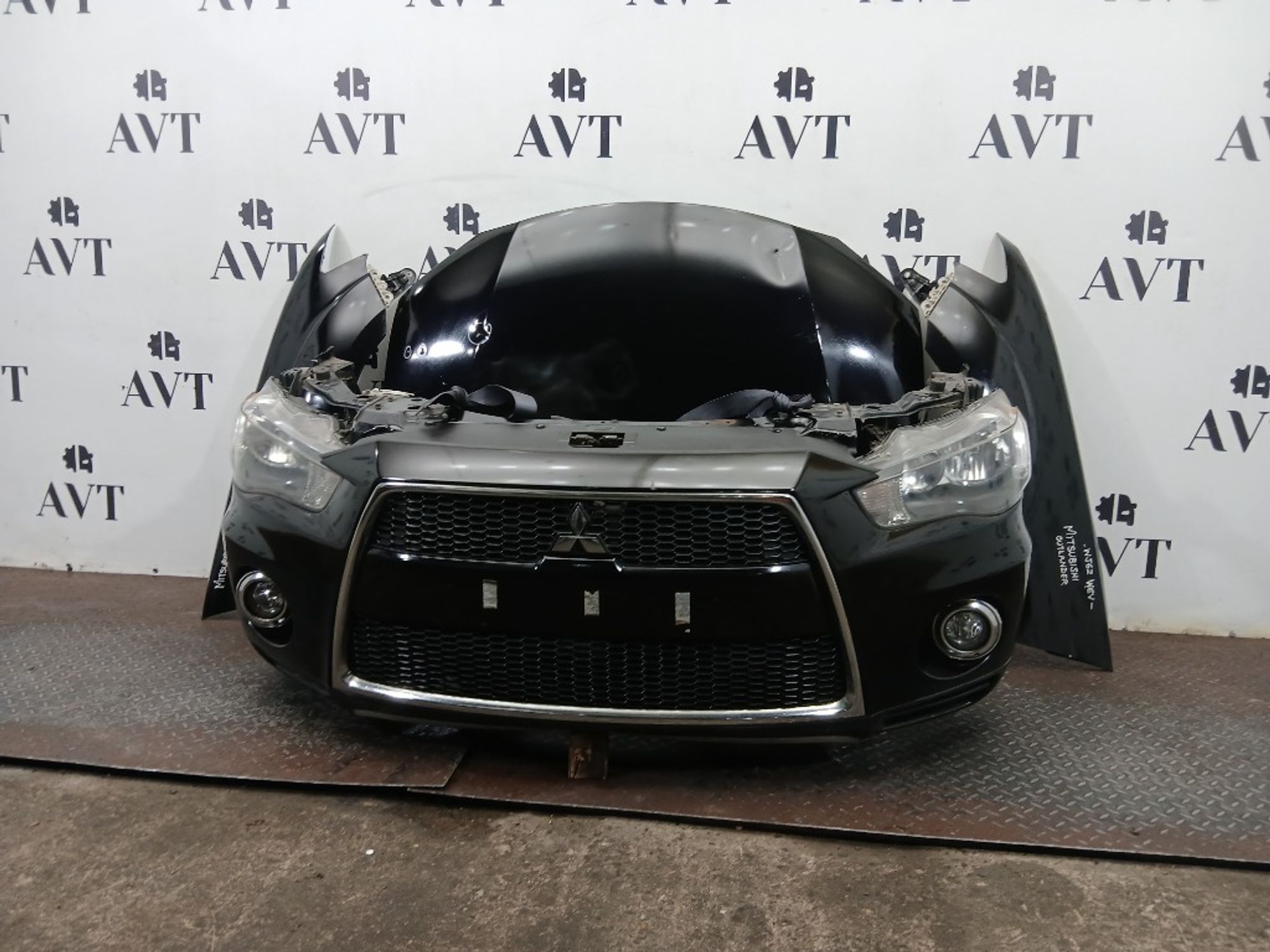 Ноускат (Nose Cut) Mitsubishi Outlander 6400D558ZZ, 145000 рублей, Москва
