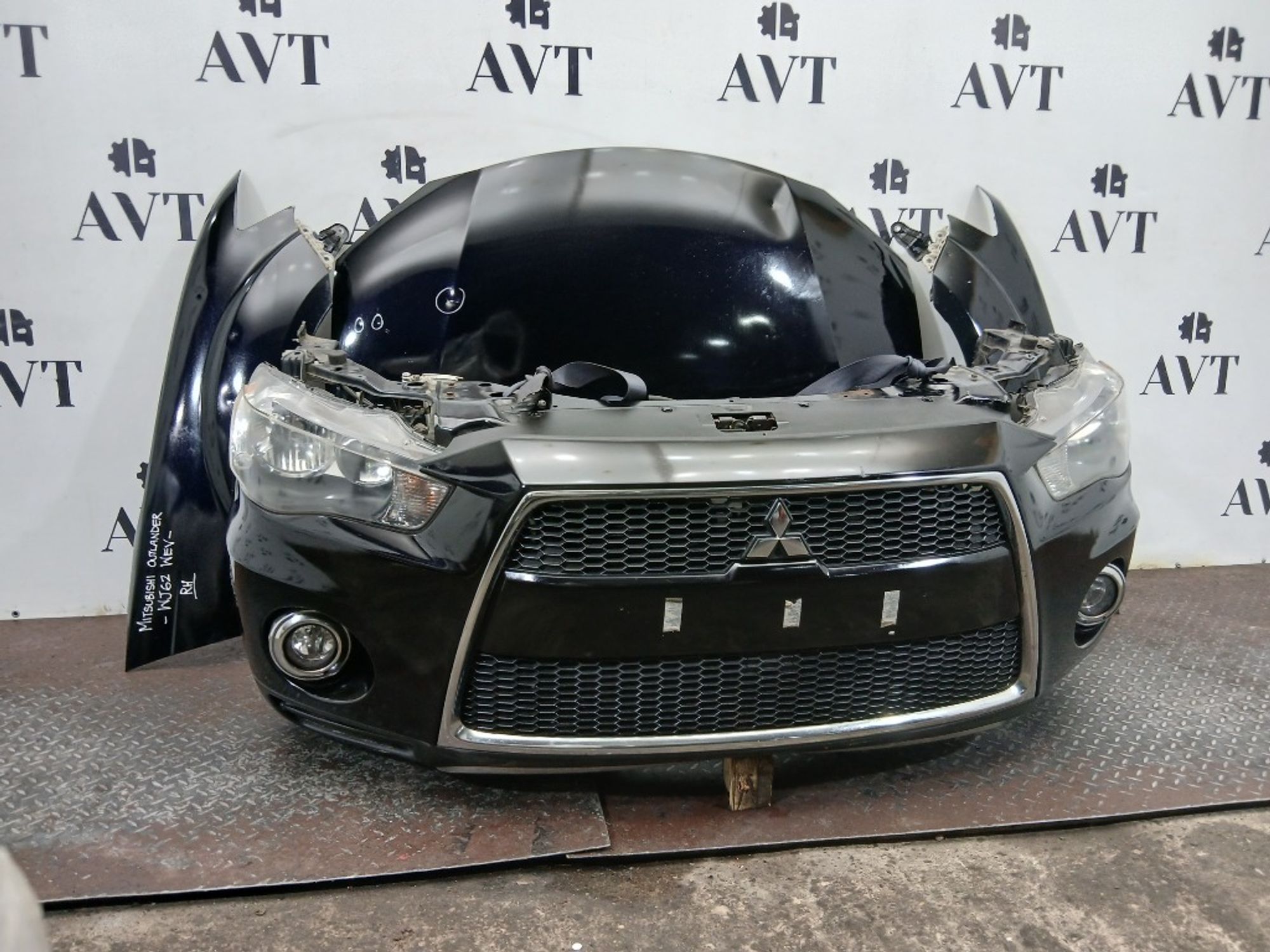 Ноускат (Nose Cut) Mitsubishi Outlander 6400D558ZZ, 145000 рублей, Москва