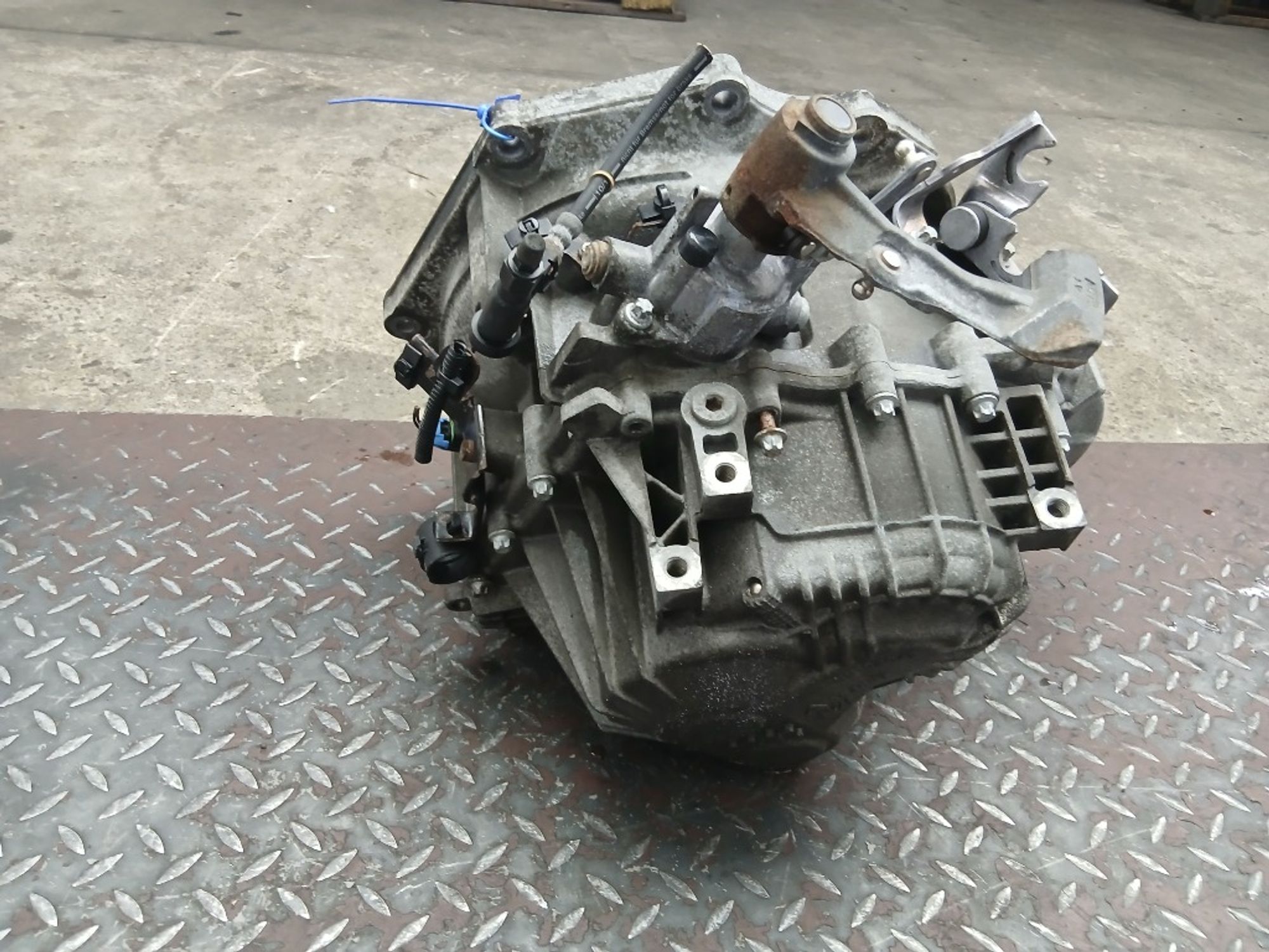 МКПП Opel Zafira A17DTR M32, 15000 рублей, Москва