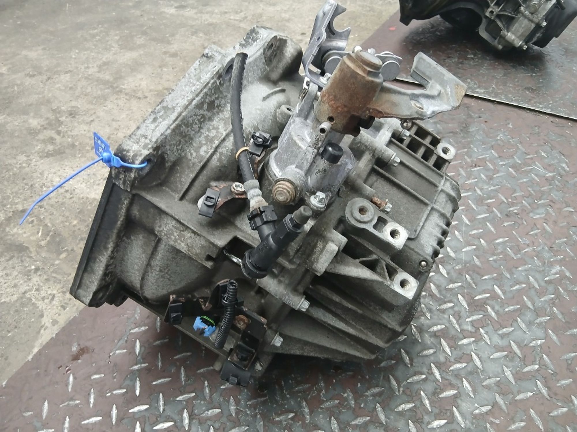 МКПП Opel Zafira A17DTR M32, 15000 рублей, Москва