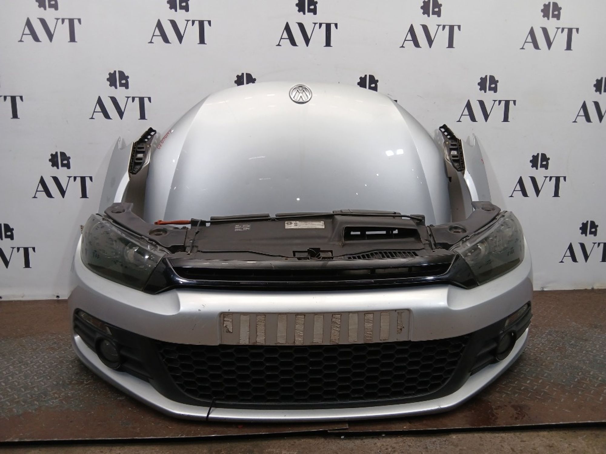 Ноускат (Nose Cut) Volkswagen Scirocco 1K8807217M, 140000 рублей, Москва