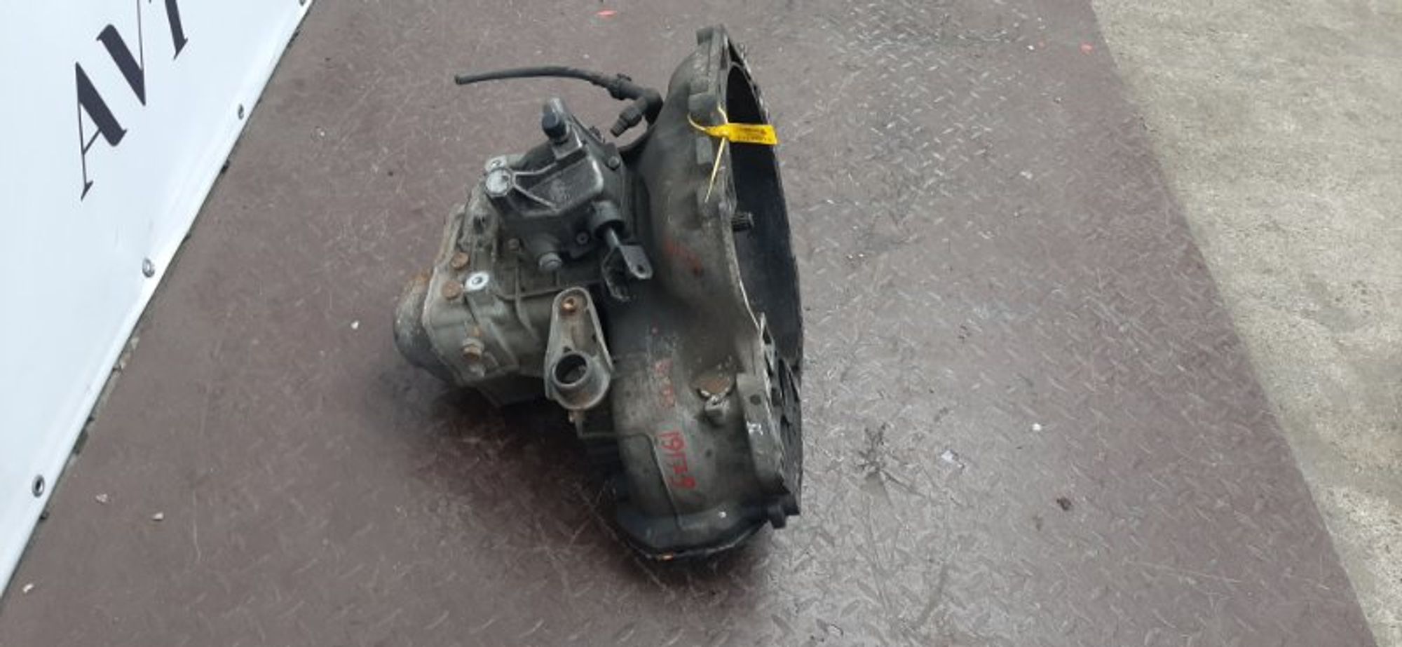 МКПП Opel Corsa Z14XEP F13W429, 9000 рублей, Москва