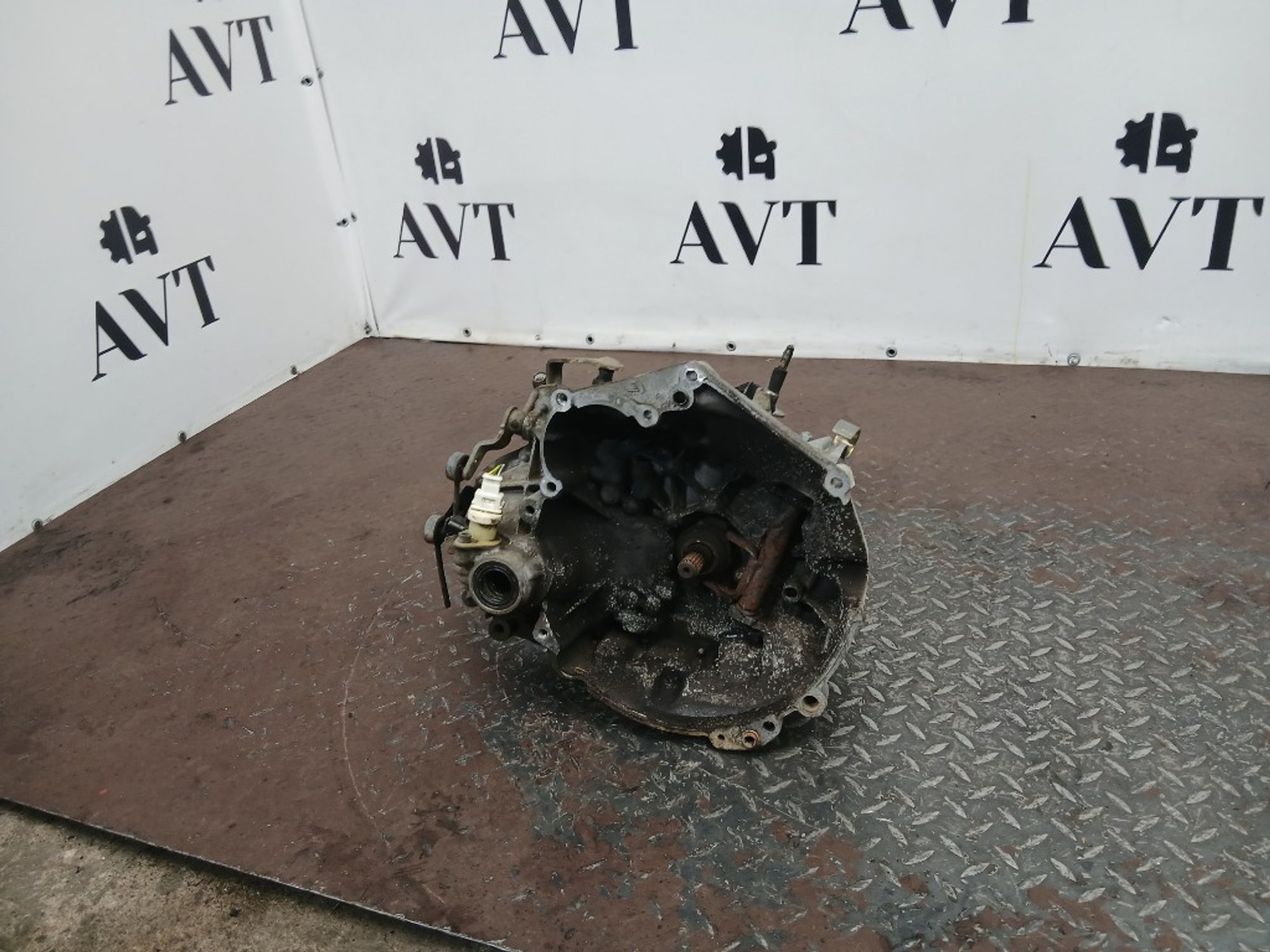 МКПП Peugeot 206 TU3JP KFW NONR, 15000 рублей, Москва