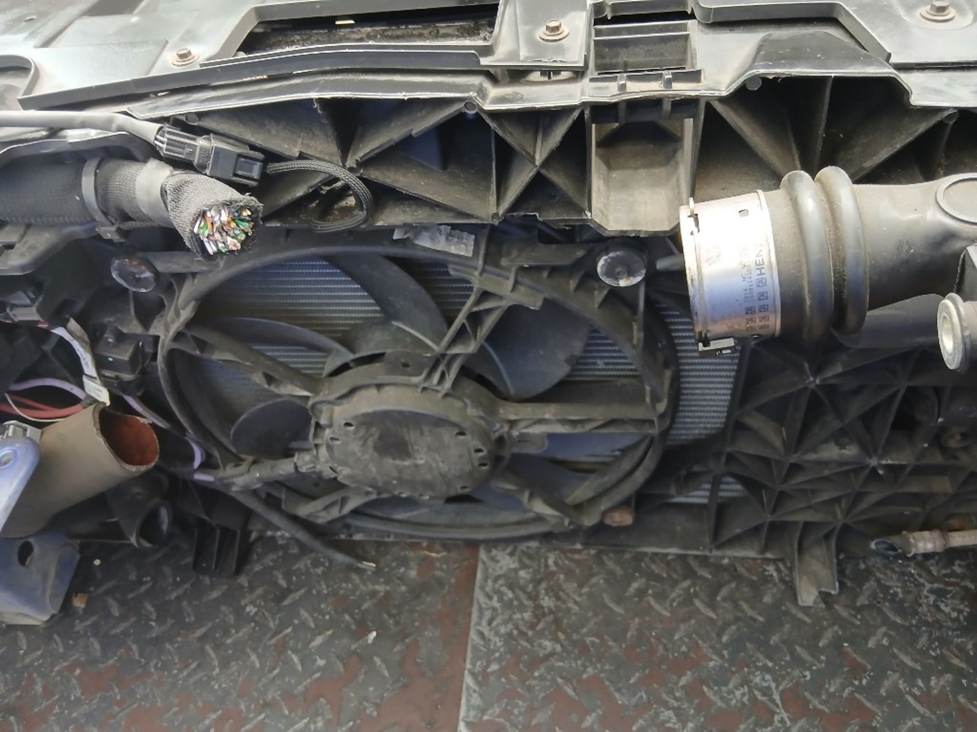 Ноускат (Nose Cut) Renault Megane 3 620221020R, 165000 рублей, Москва