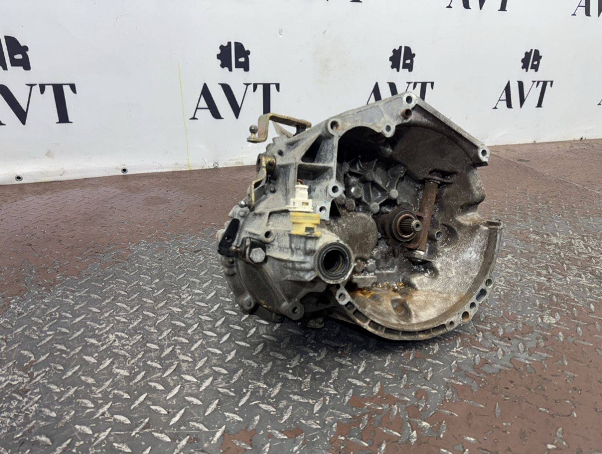 МКПП Peugeot 206 TU3JP KFW NONR, 15000 рублей, Москва