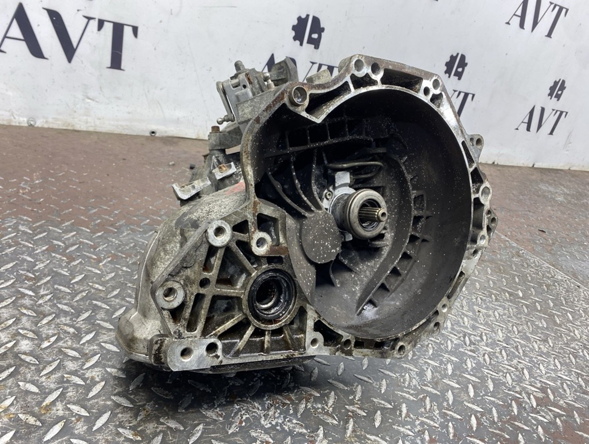 МКПП Opel Zafira B Z16XEP F17, 20000 рублей, Москва