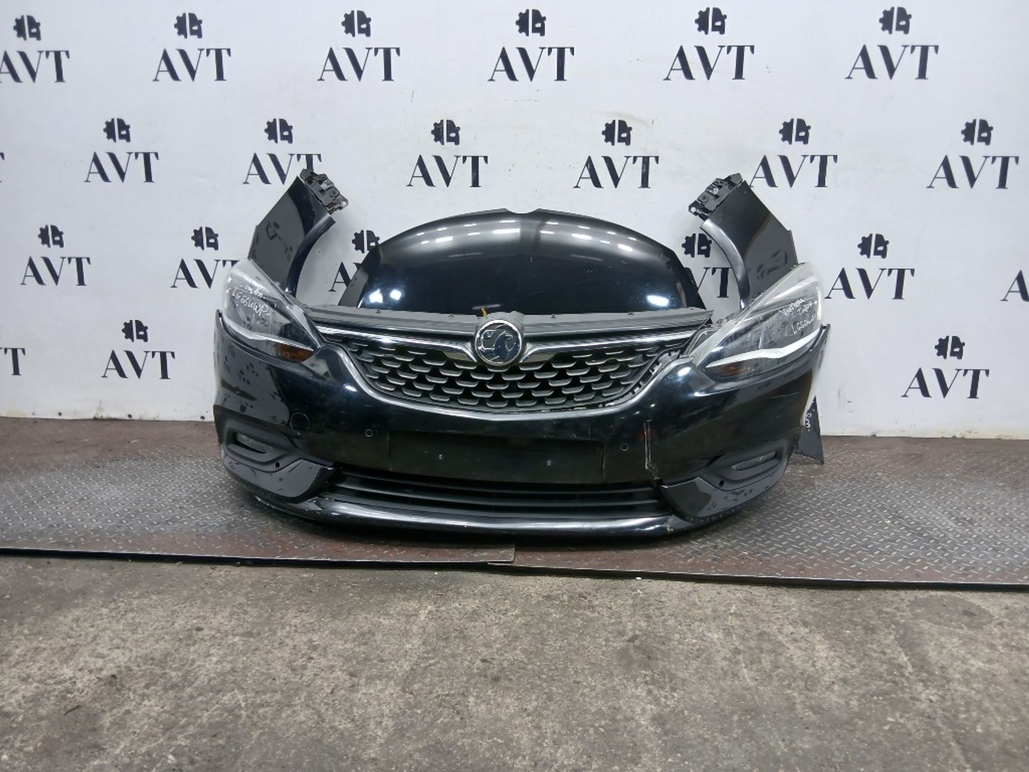 Ноускат (Nose Cut) Opel Zafira C 13354140, 160000 рублей, Москва