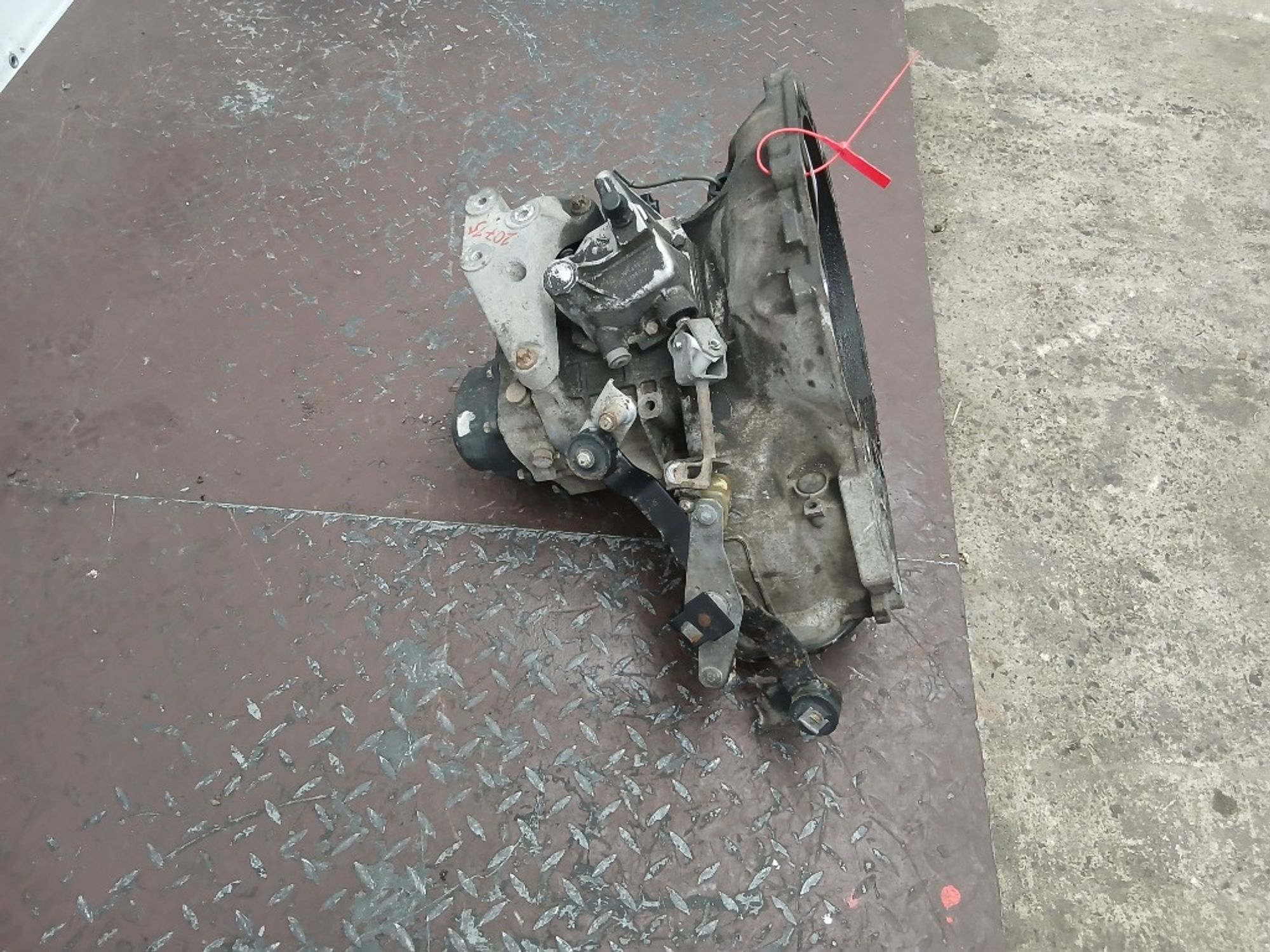 МКПП Opel Astra H Z14XEP F13C418, 9000 рублей, Москва