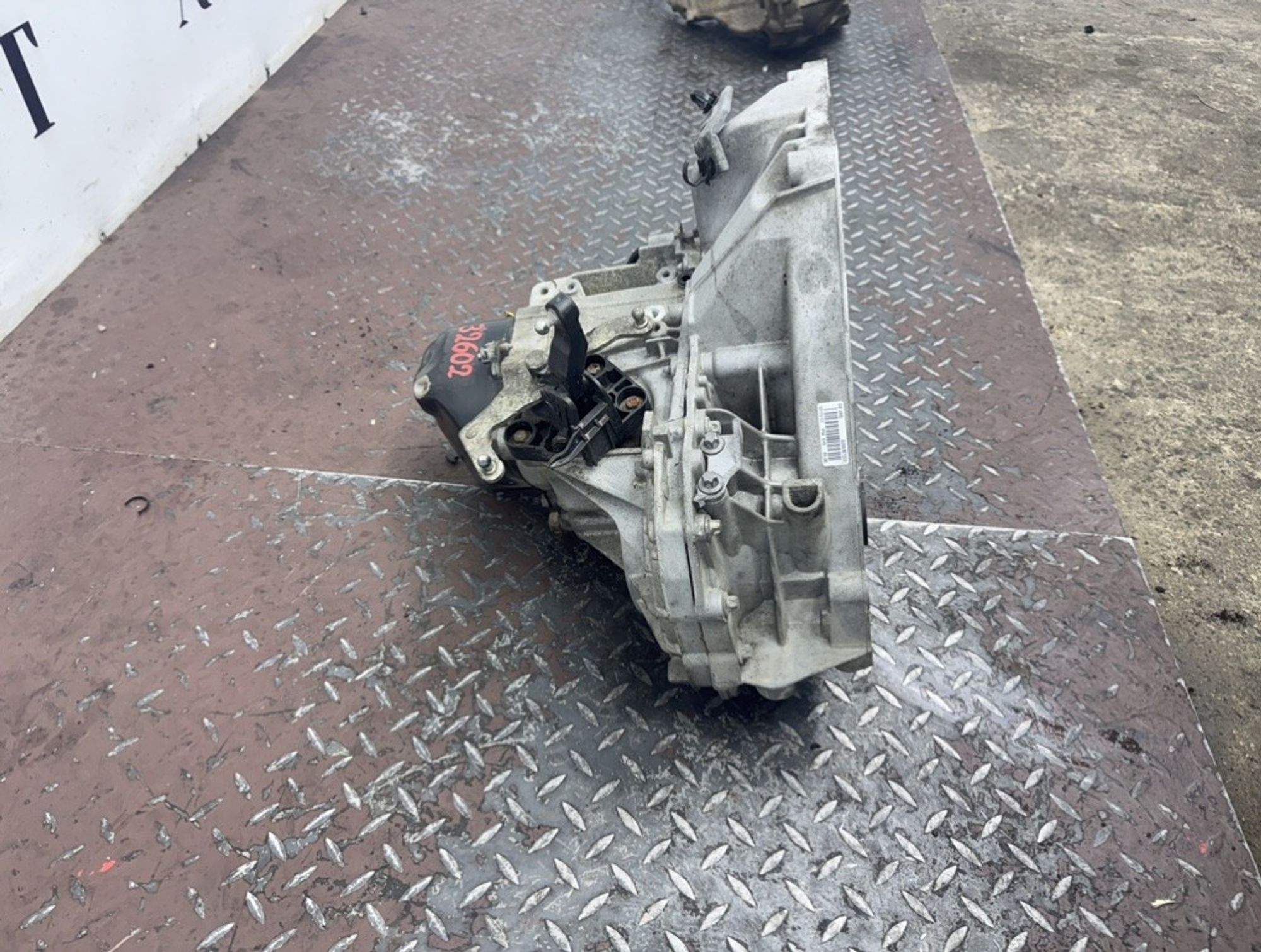 МКПП Nissan Juke HR16DE JR5195, 40000 рублей, Москва