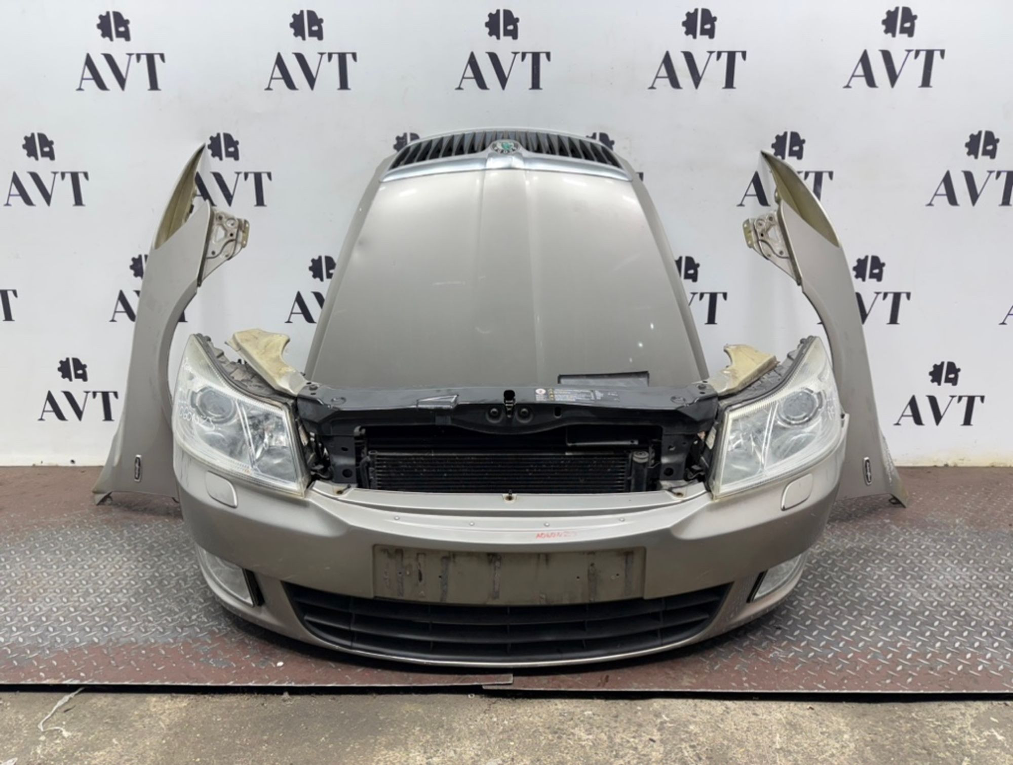 Ноускат (Nose Cut) Skoda Octavia A5 CDA 1Z0807221N, 135000 рублей, Москва