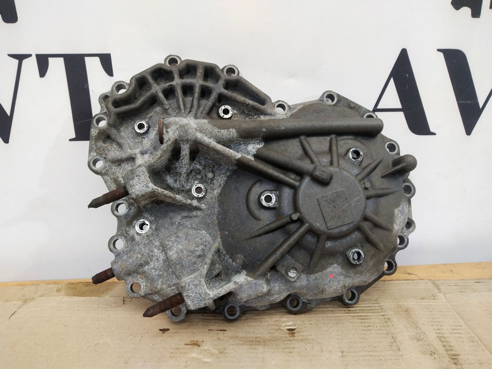 Крышка вариатора задняя Mitsubishi Outlander 4B12 NONR, 4000 рублей, Москва