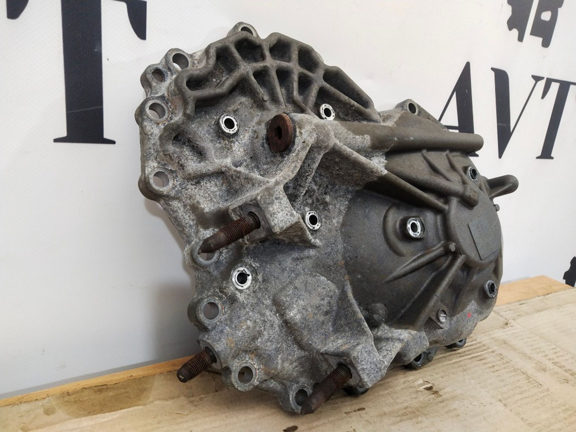 Крышка вариатора задняя Mitsubishi Outlander 4B12 NONR, 4000 рублей, Москва