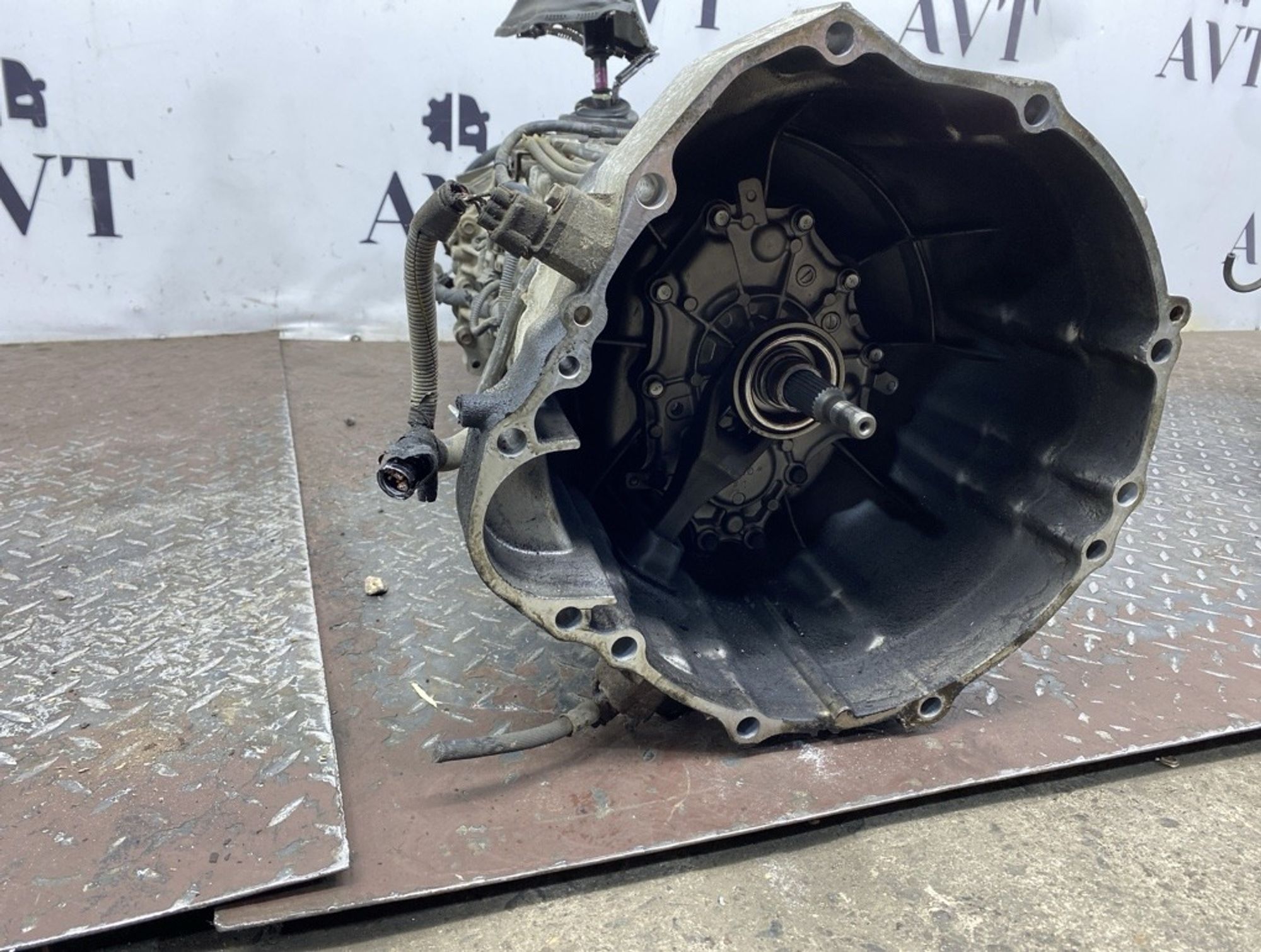 МКПП Nissan Navara YD25 5XZ3B, 40000 рублей, Москва