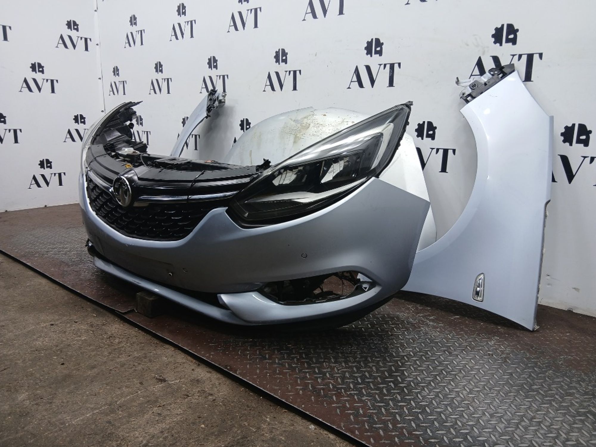 Ноускат (Nose Cut) Opel Zafira C 13354140, 160000 рублей, Москва