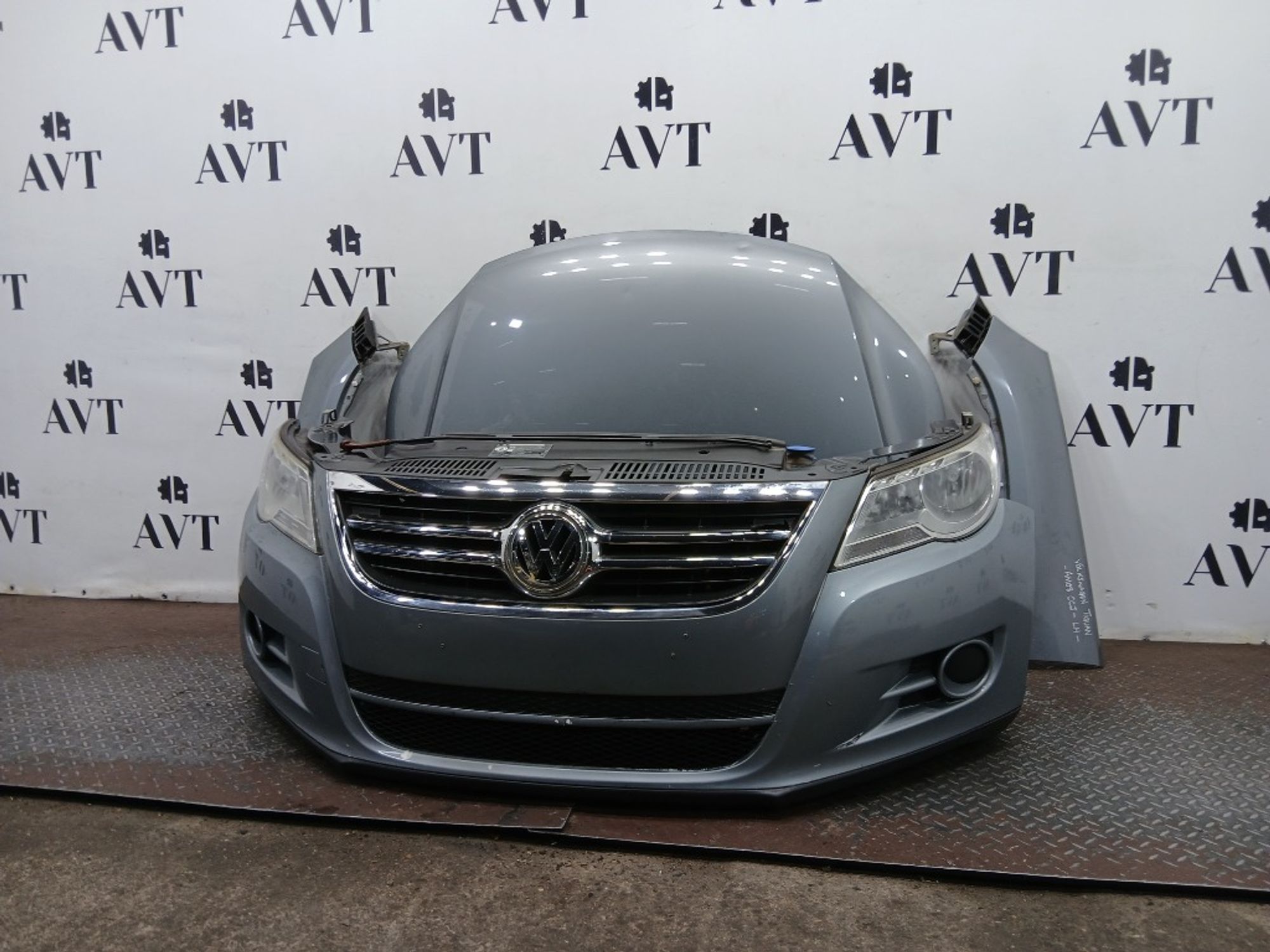 Ноускат (Nose Cut) Volkswagen Tiguan NF 5N0807217GRU, 120000 рублей, Москва