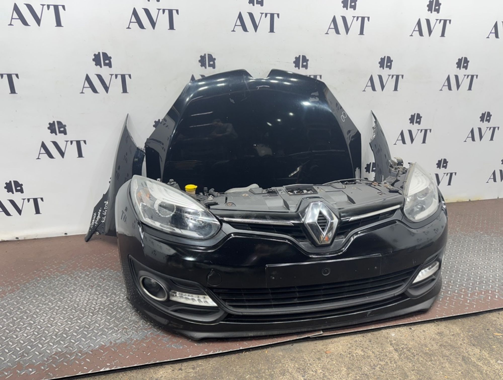 Ноускат (Nose Cut) Renault Megane 3 620221020R, 165000 рублей, Москва
