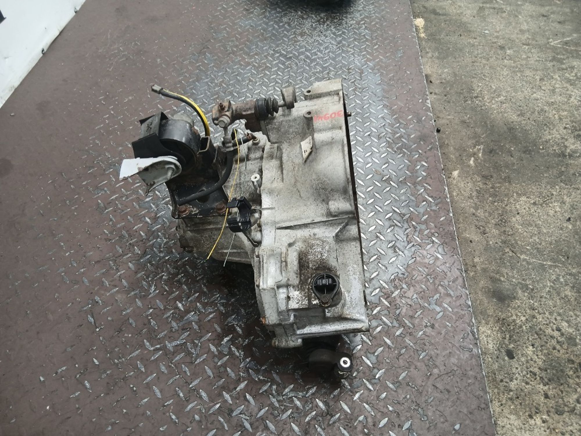 МКПП Nissan Almera QG15DE 4M40, 50000 рублей, Москва