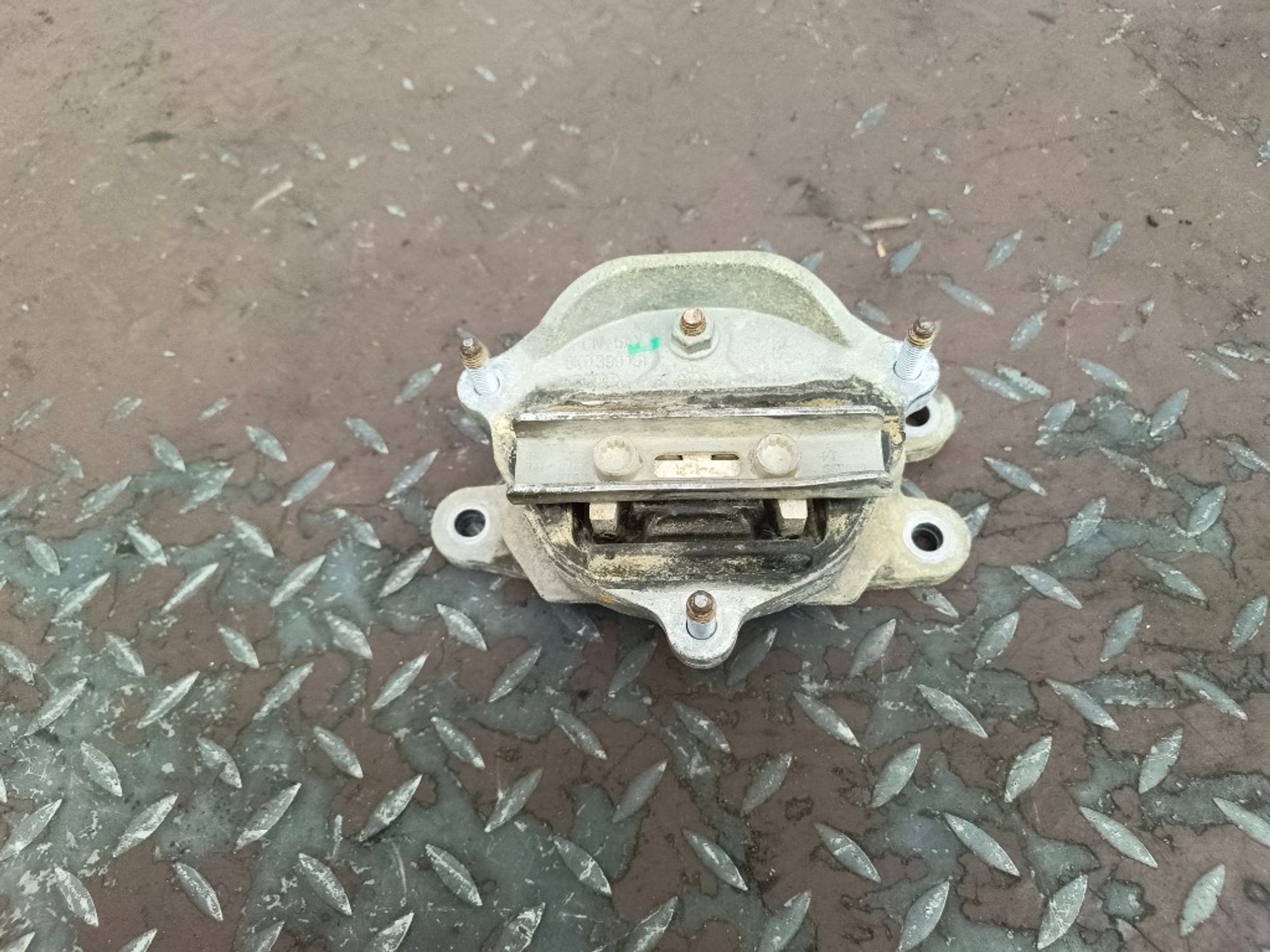 Подушка АКПП Audi Q5 CNC CNCD CNCE 8K0399151, 1000 рублей, Москва