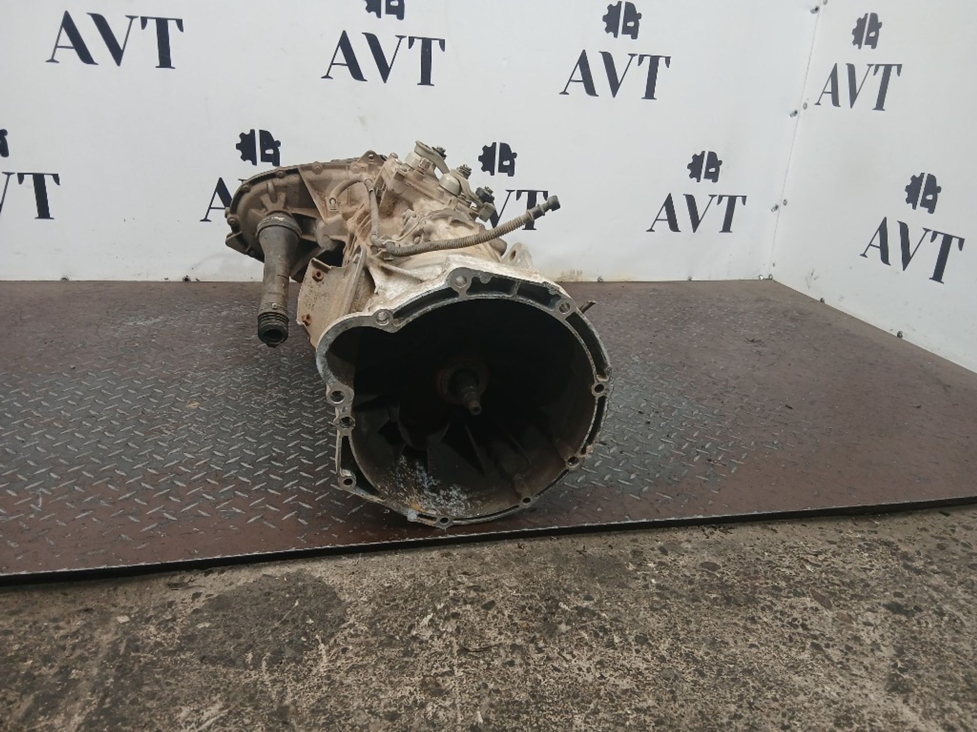 МКПП Volkswagen Amarok CNE NNV, 130000 рублей, Москва