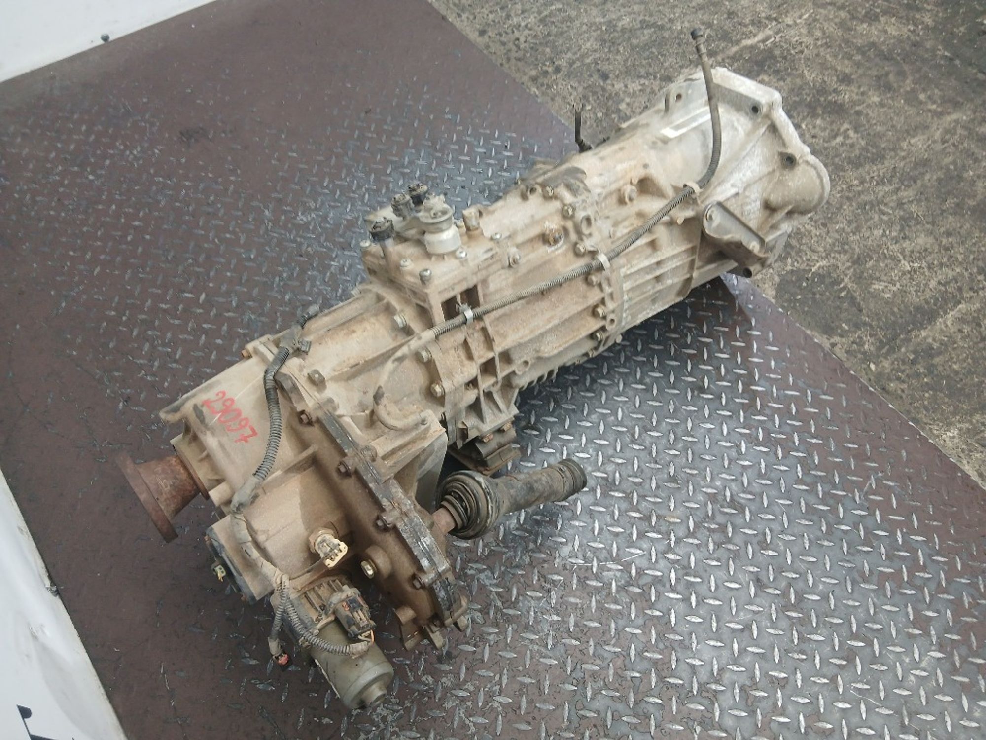 МКПП Volkswagen Amarok CNE NNV, 130000 рублей, Москва