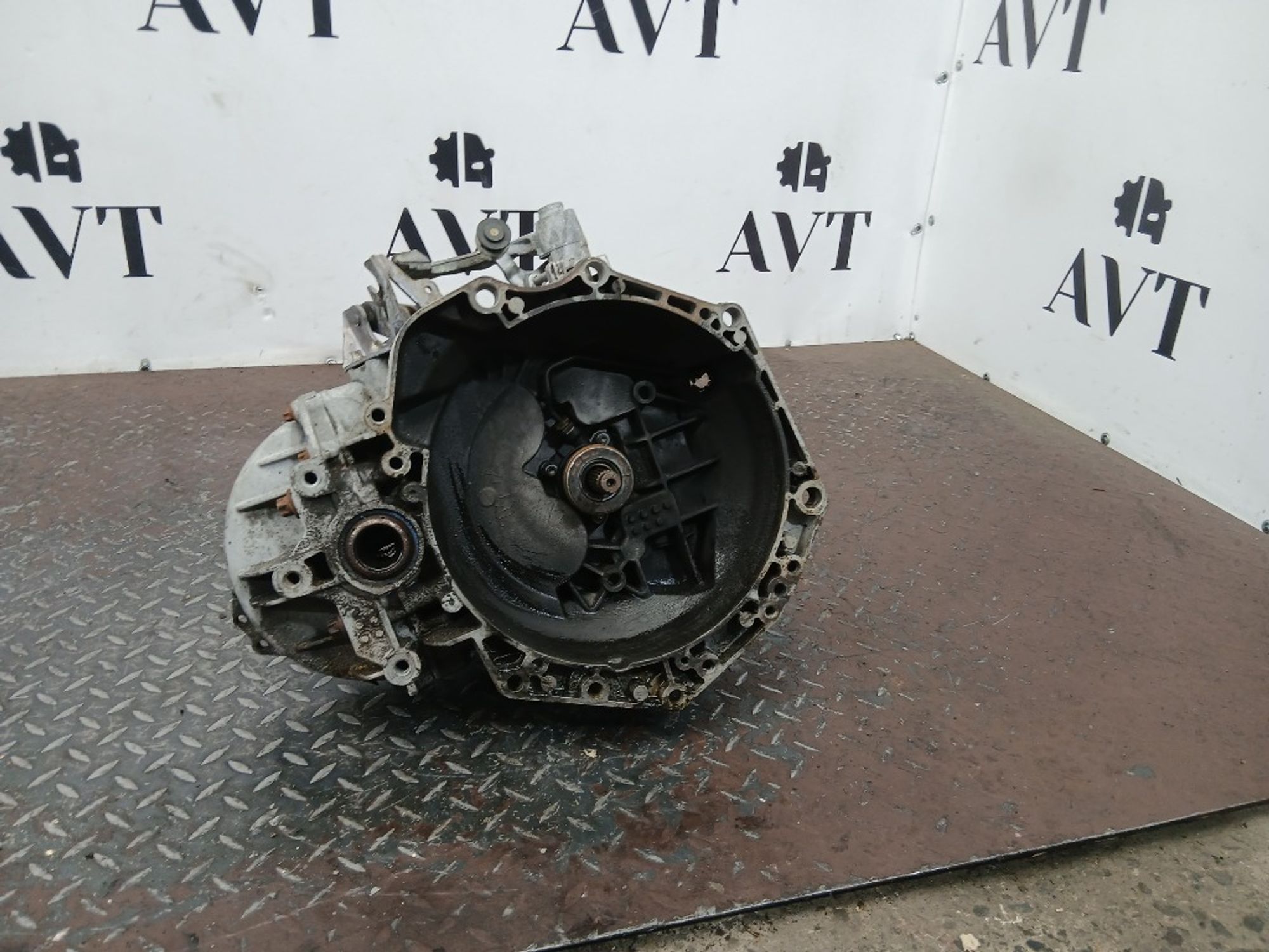 МКПП Opel Zafira Z20LER 55194293, 15000 рублей, Москва