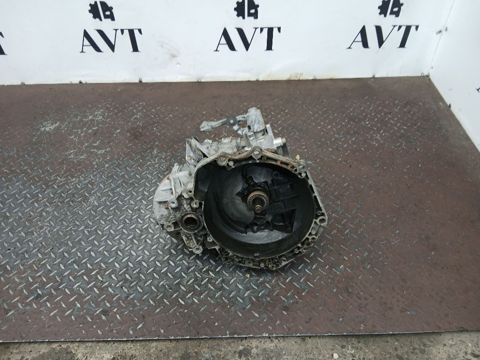 МКПП Opel Zafira Z20LER 55194293, 15000 рублей, Москва