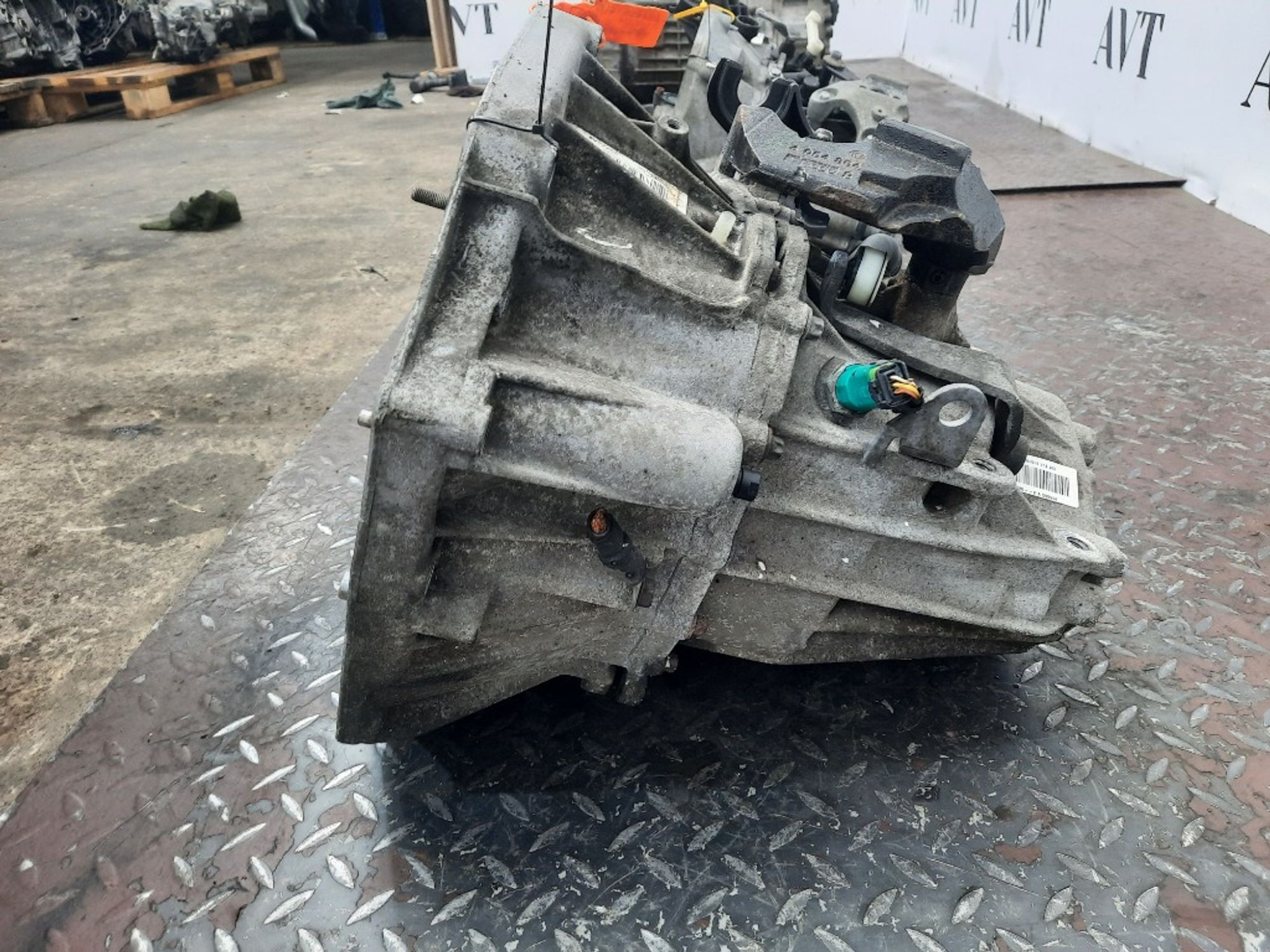 МКПП Renault Megane 3 K4M858 7701700598, 15000 рублей, Москва