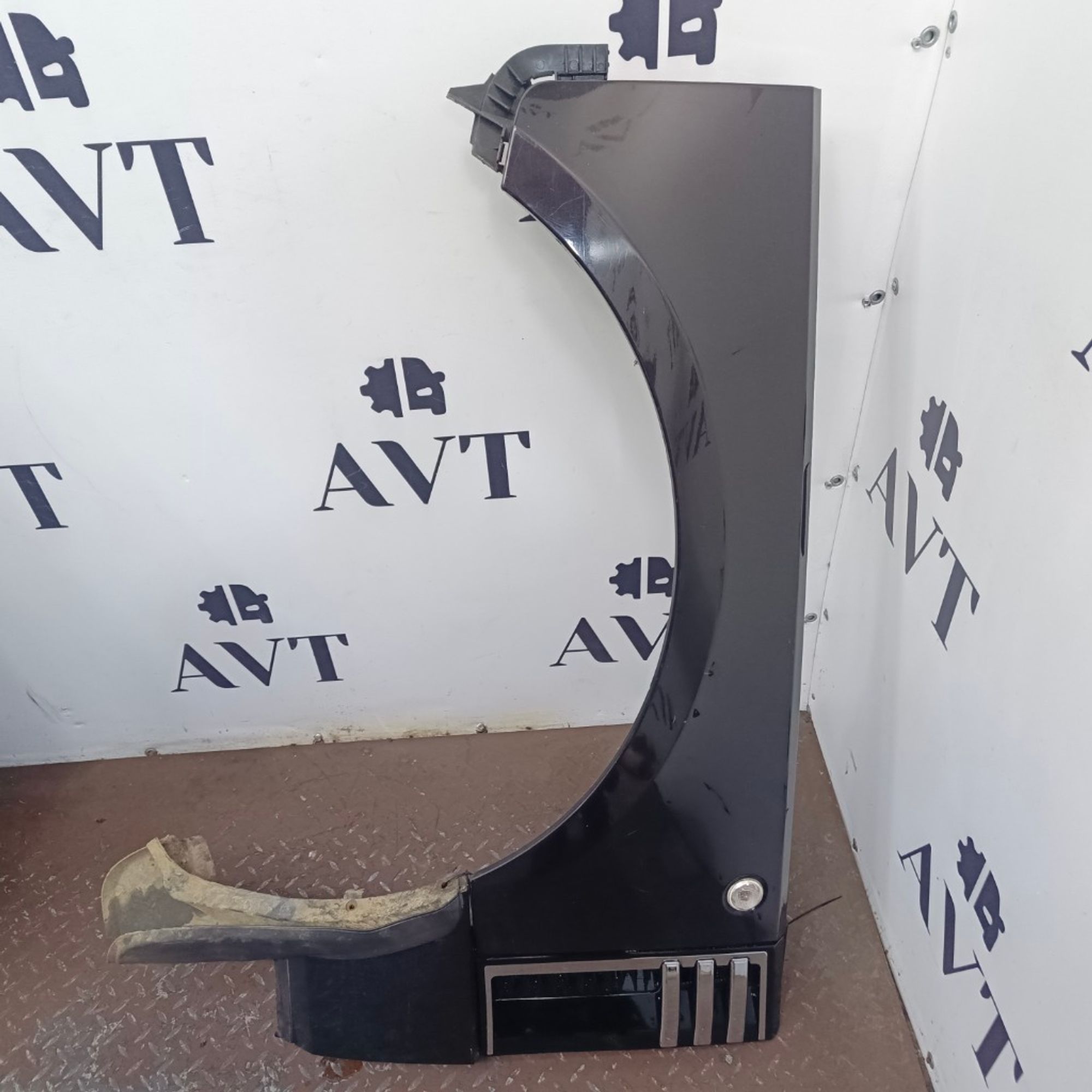 Ноускат (Nose Cut) Land Rover Range Rover LR017329, 140000 рублей, Москва