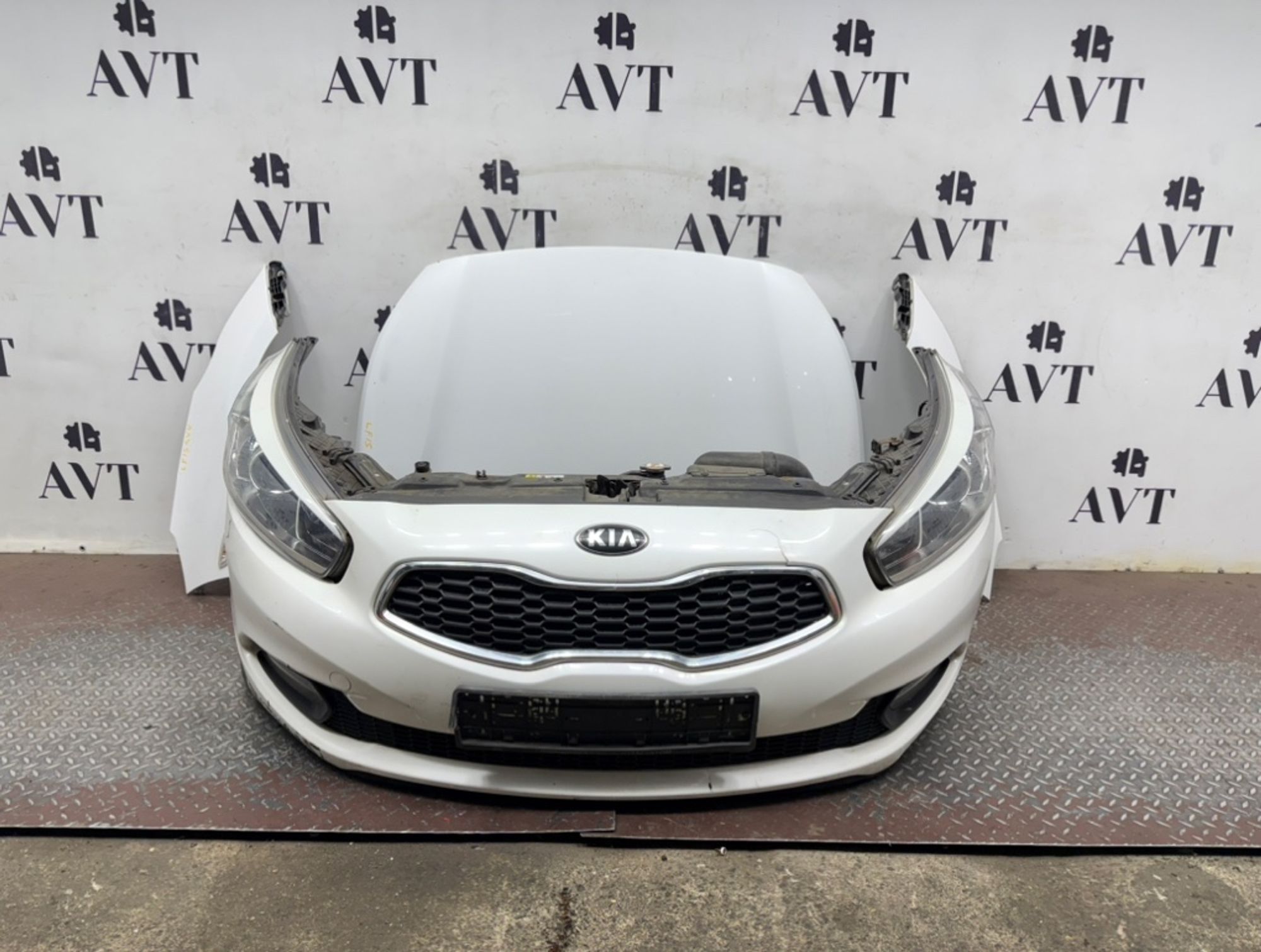 Ноускат (Nose Cut) KIA Ceed JD 86511A2000, 200000 рублей, Москва