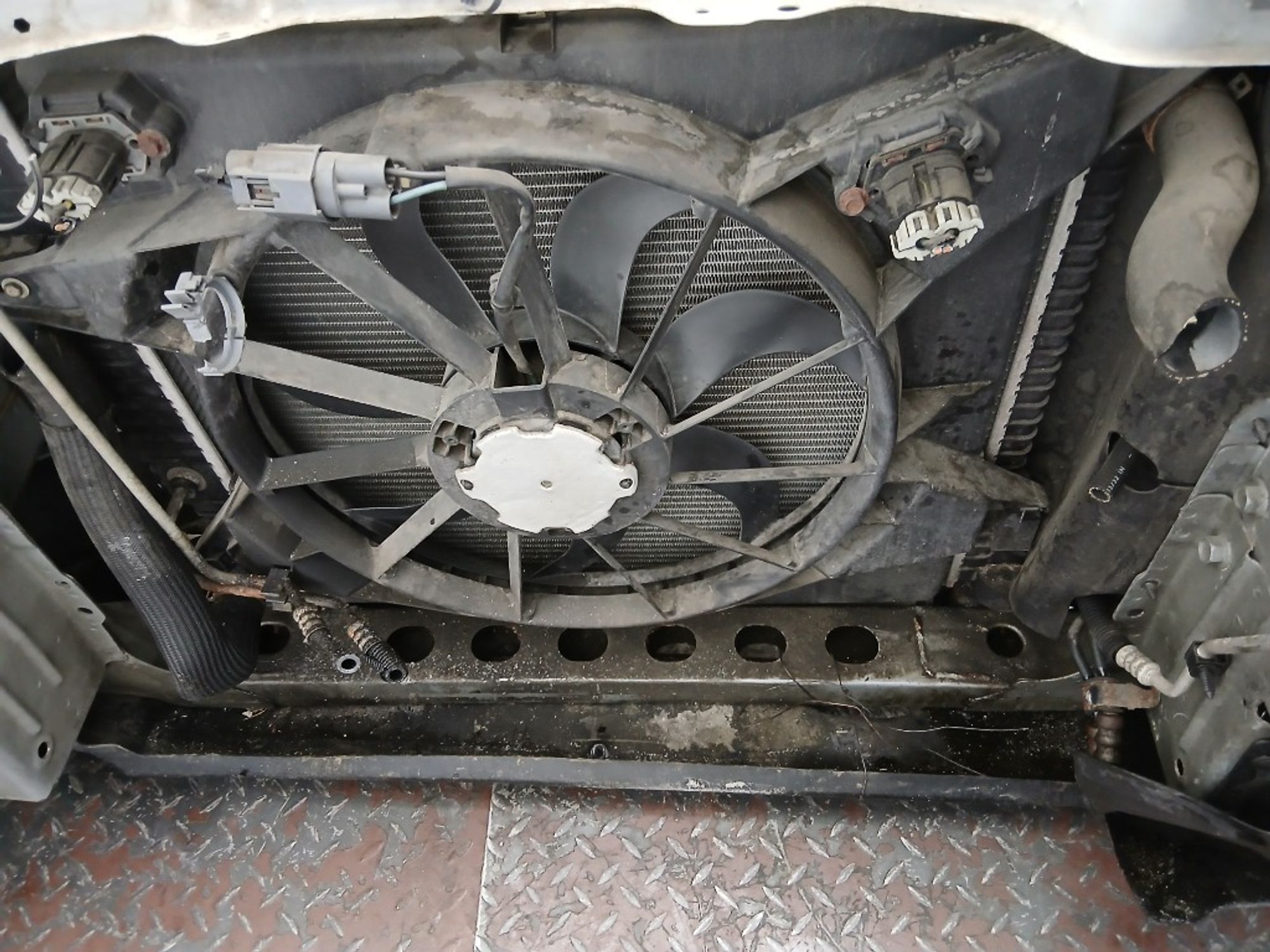 Ноускат (Nose Cut) CADILLAC SRX 2, 170000 рублей, Москва