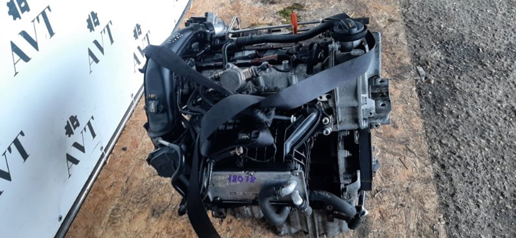 https://ycs.partsauto.market/partsauto-images/thmbs/84e14ca707935ccb1ed00cae054931e6/c75cfa86e086baa5d8f6e2e15898c775/db5197bbeb33bcea4a6fd6e774737e27.jpg
