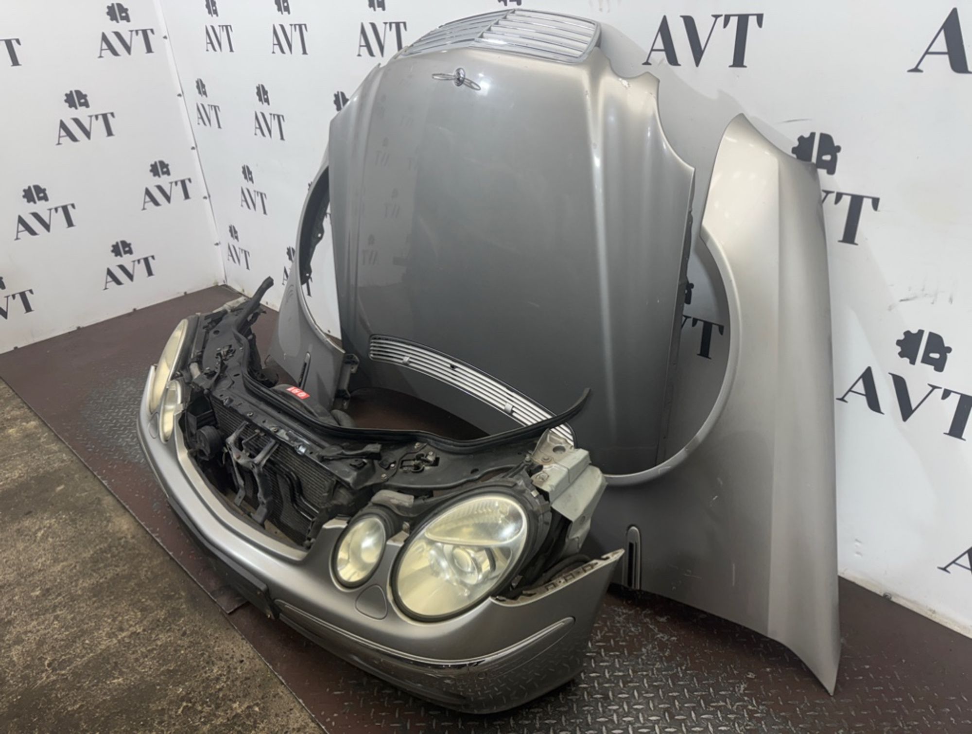 Ноускат (Nose Cut) Mercedes-Benz E-Class W211 a2118800040, 110000 рублей, Москва