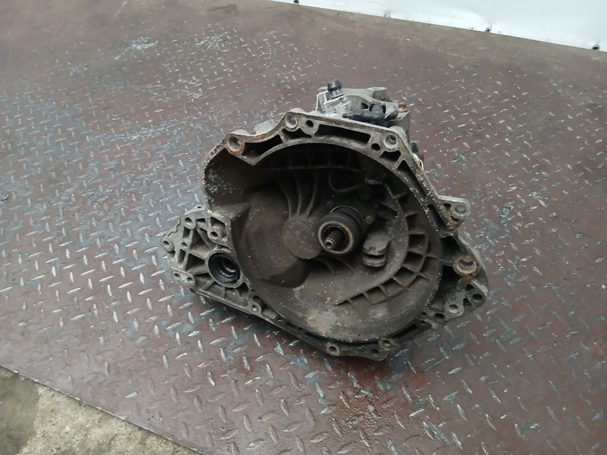 МКПП Opel Corsa Z14XEP F13W429, 9000 рублей, Москва