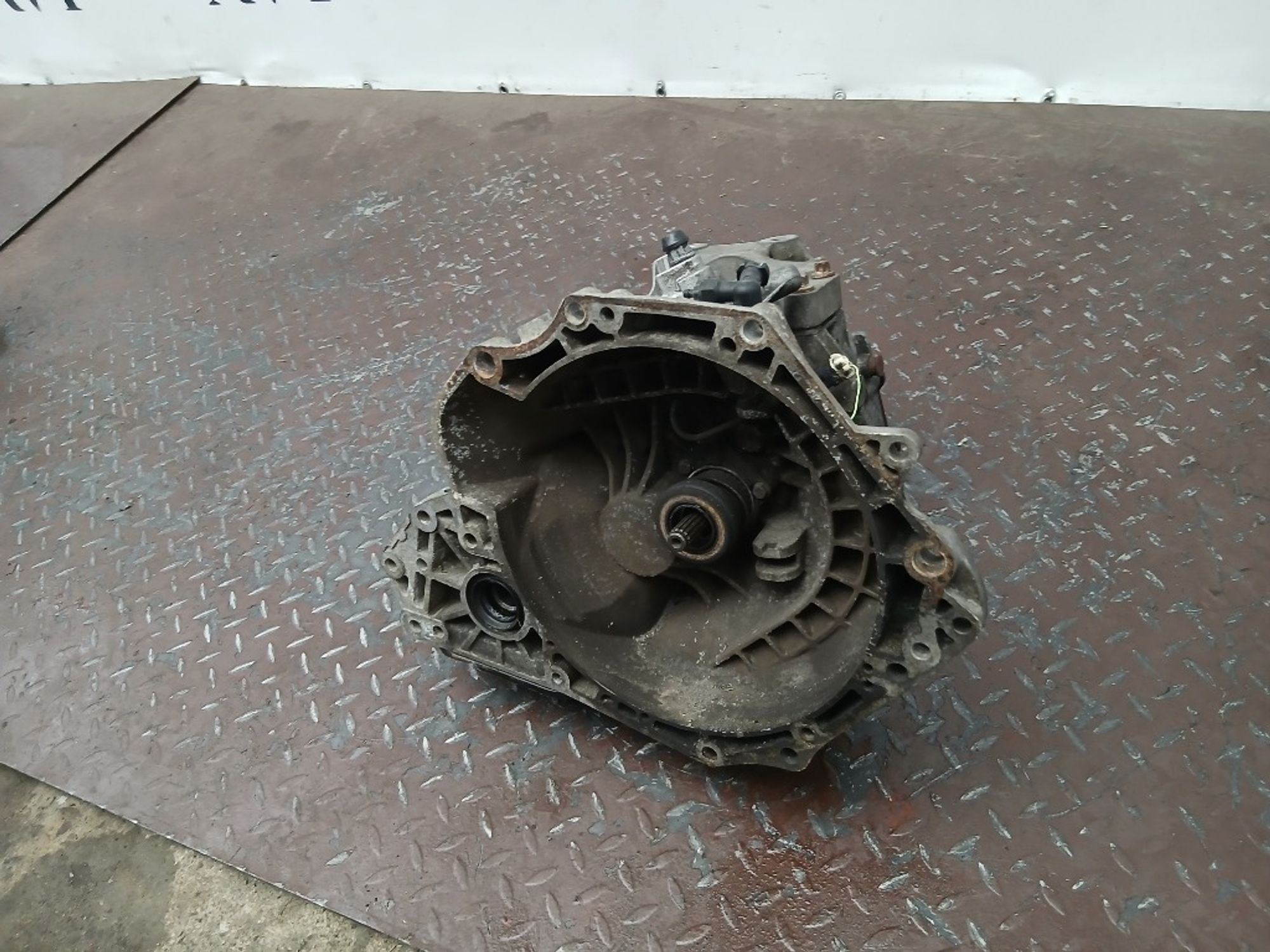 МКПП Opel Corsa Z14XEP F13W429, 9000 рублей, Москва