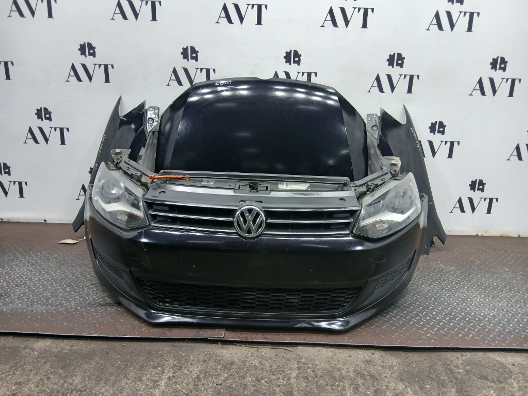 Ноускат (Nose Cut) Volkswagen Polo 5C6807217C, 85000 рублей, Москва