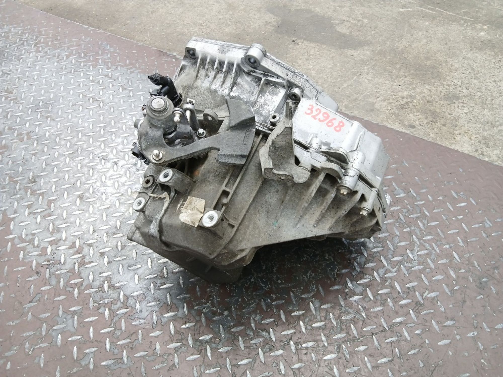 МКПП Opel Insignia A20NHT F40, 15000 рублей, Москва
