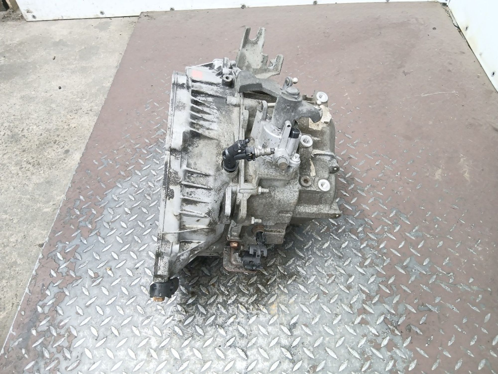 МКПП Opel Insignia A20NHT F40, 15000 рублей, Москва
