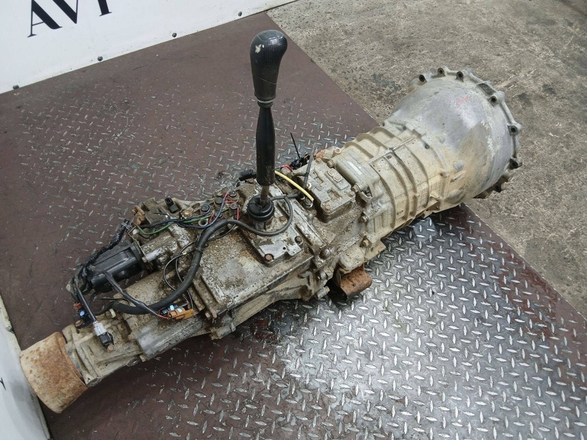 МКПП Mitsubishi Pajero V70 4M41T MR528729, 65000 рублей, Москва