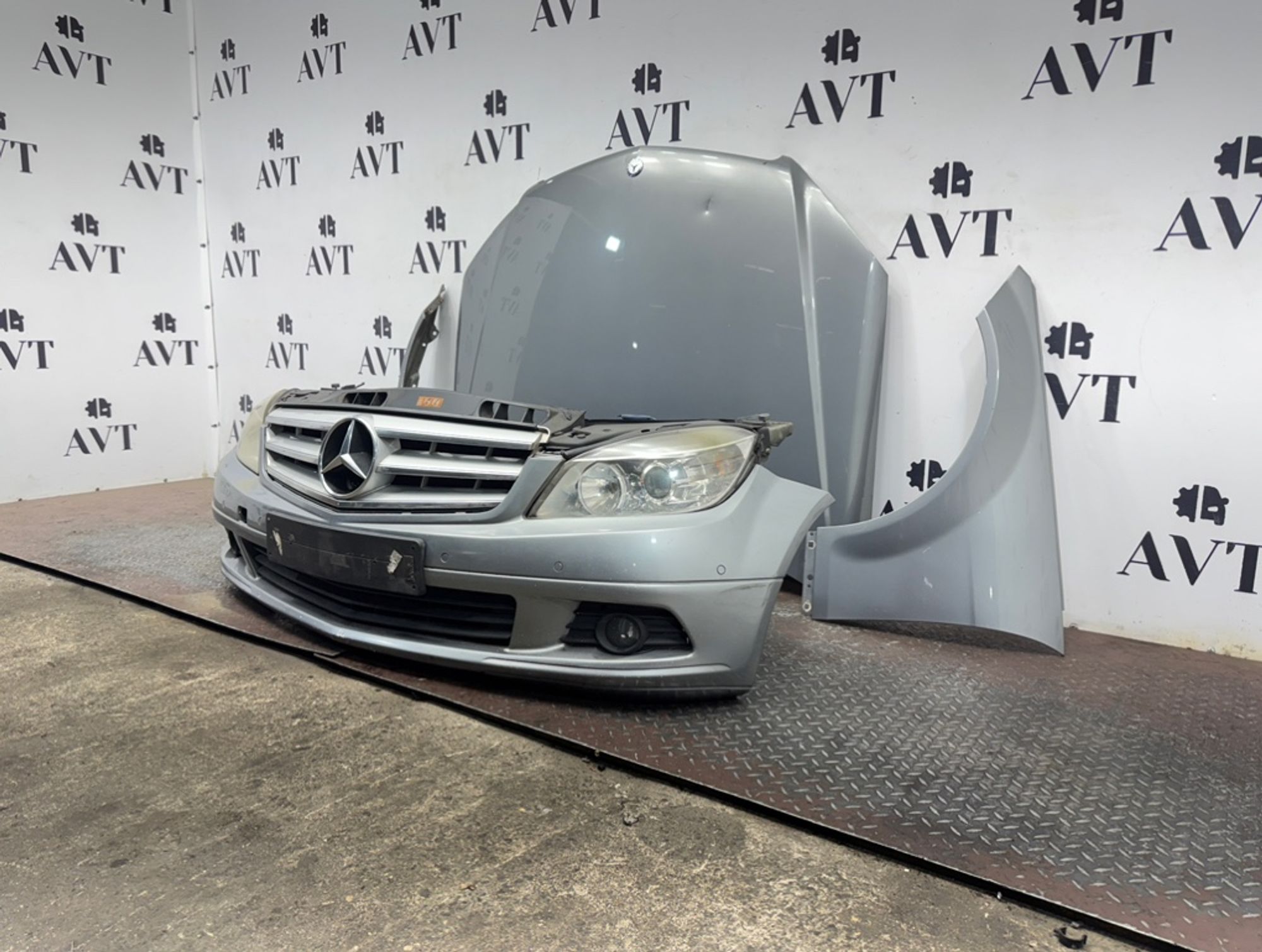 Ноускат (Nose Cut) Mercedes-Benz C-Class W204, 100000 рублей, Москва