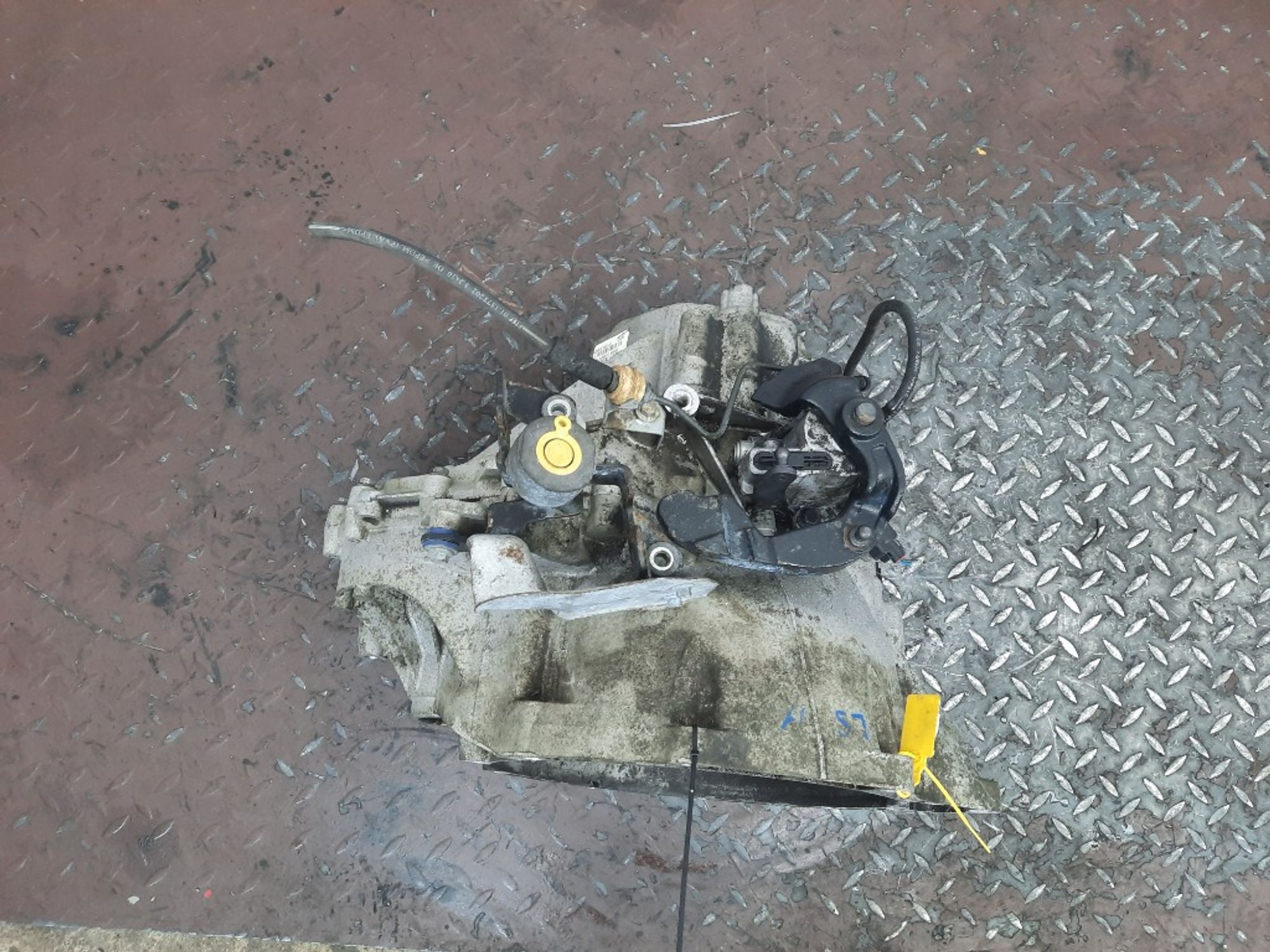 МКПП Ford Focus JQDB BV6R7002LG, 15000 рублей, Москва