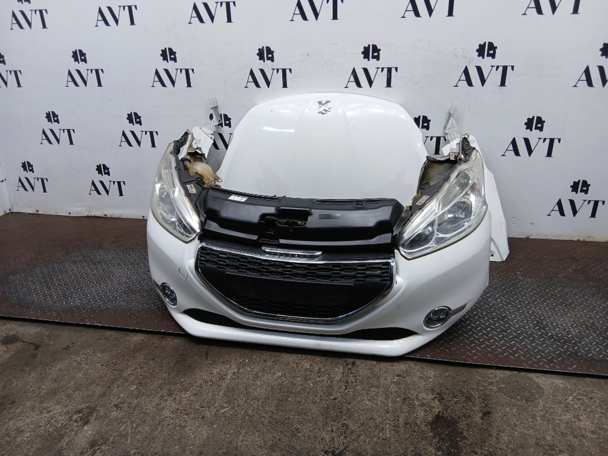 Ноускат (Nose Cut) Peugeot 208 1607397880, 80000 рублей, Москва