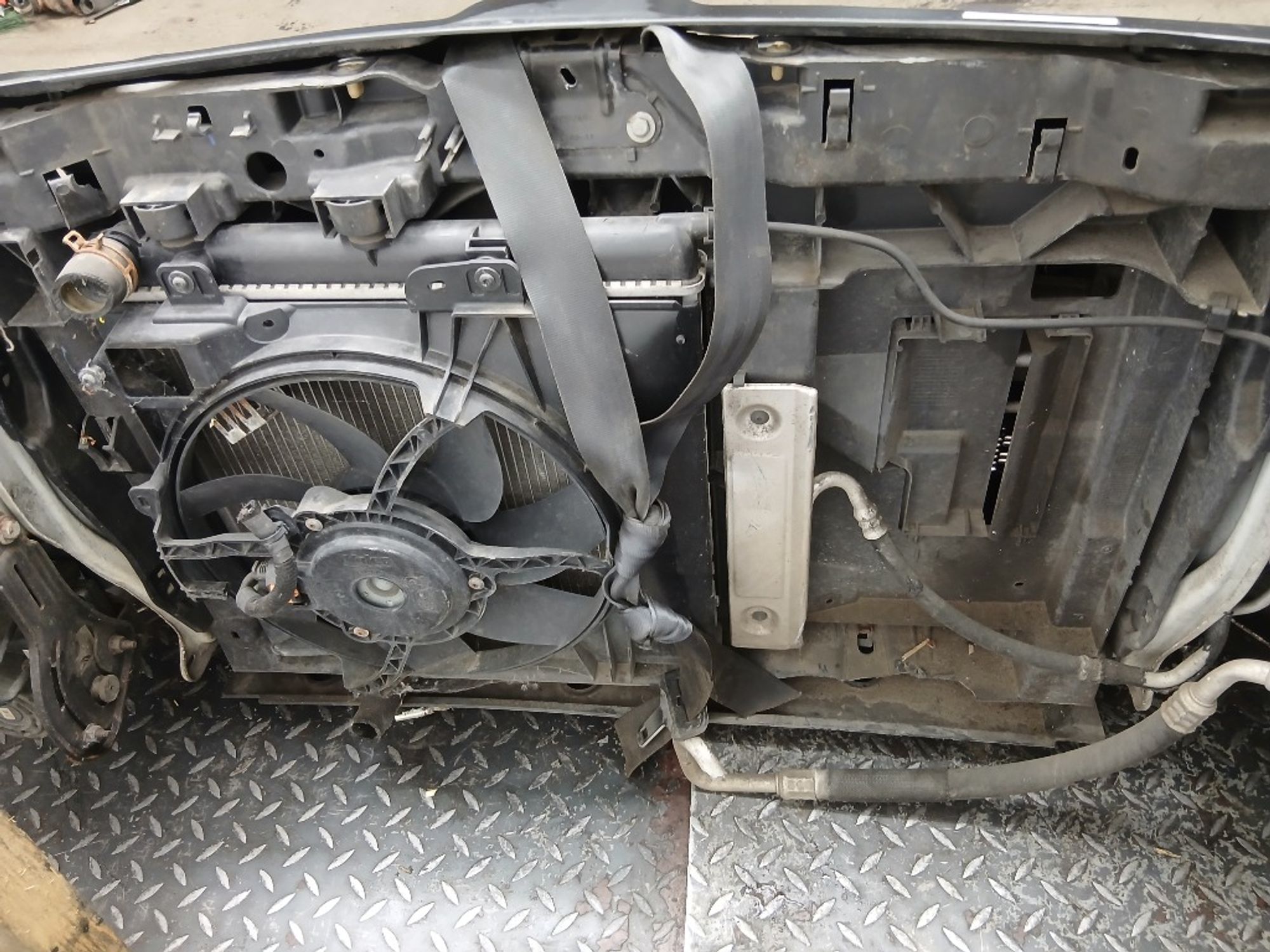 Ноускат (Nose Cut) Peugeot 208 1607397880, 80000 рублей, Москва