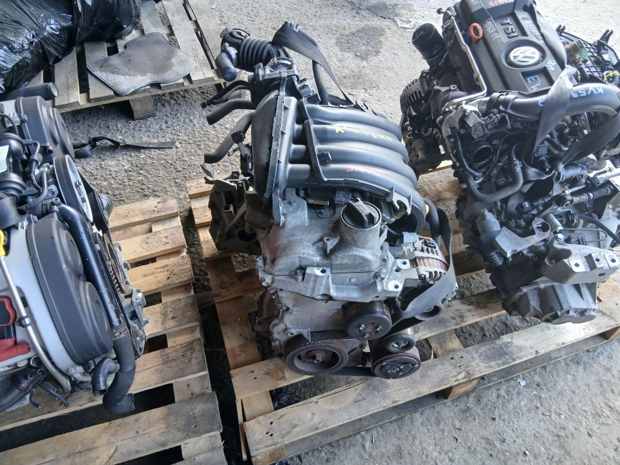 Двигатель Nissan Qashqai HR16DE HR16DE, 70000 рублей, Москва